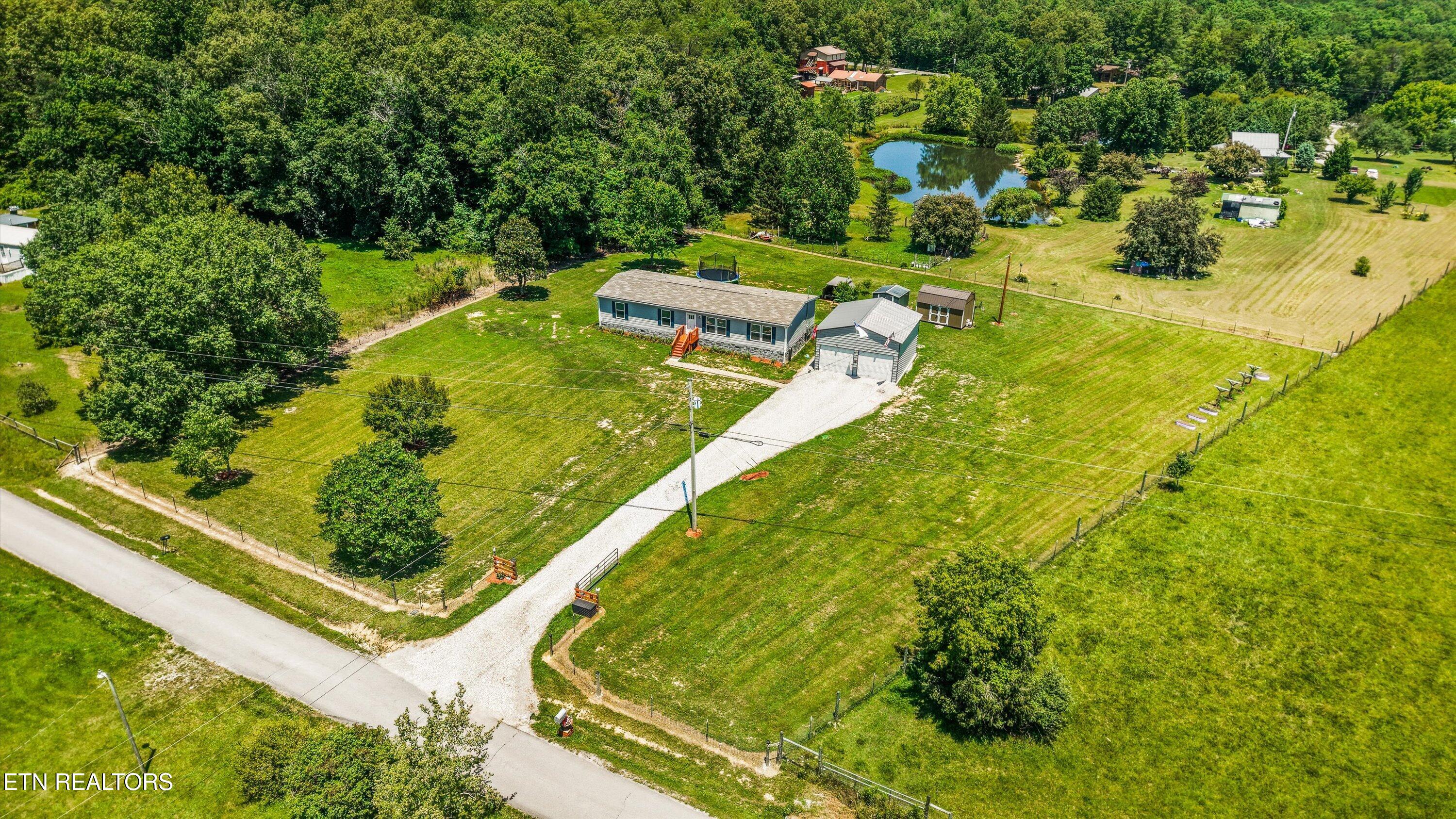 158 Frankfort Road Lancing TN 37770