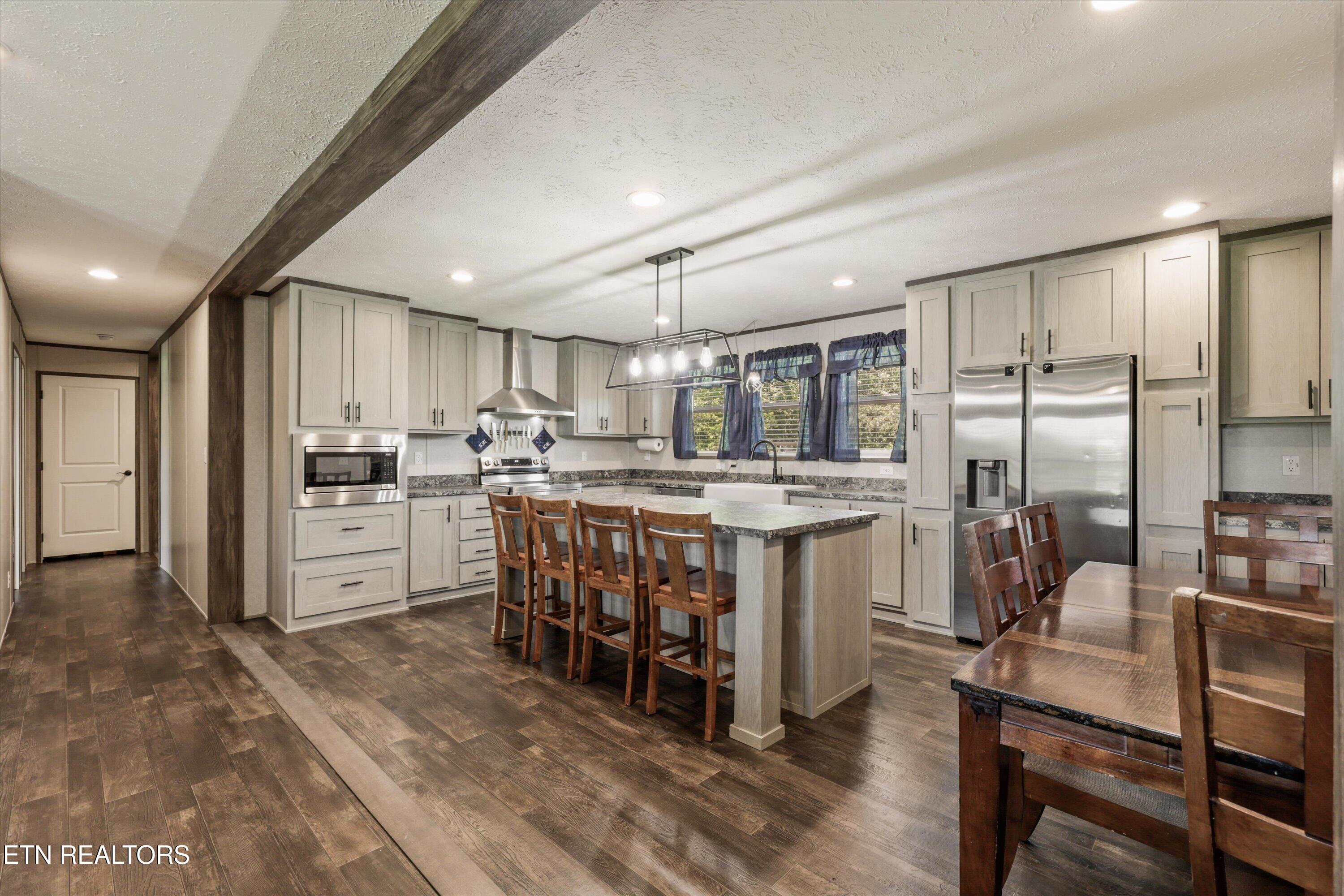 158 Frankfort Road Lancing TN 37770