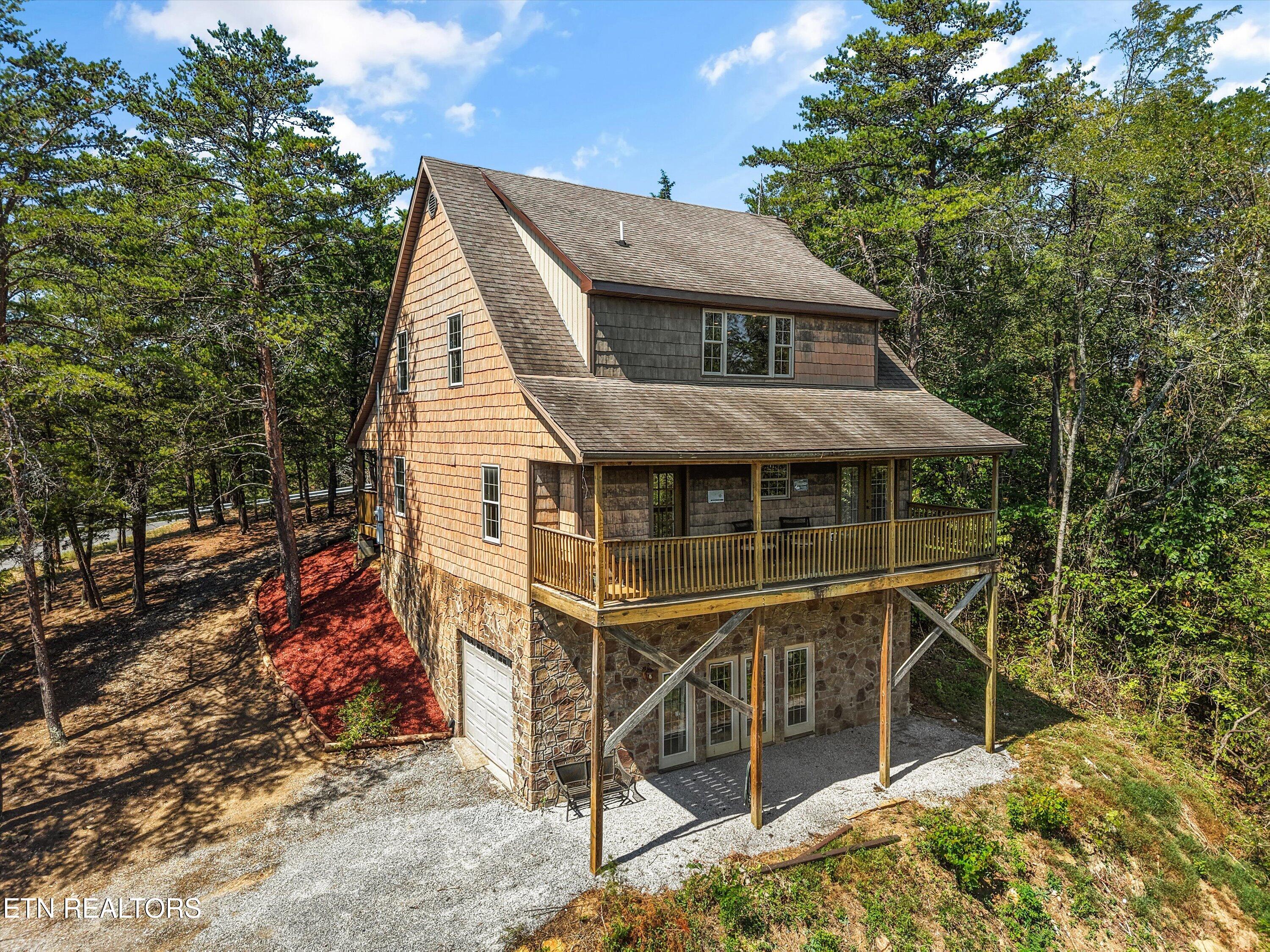 2004 Kerr Road Sevierville TN 37876