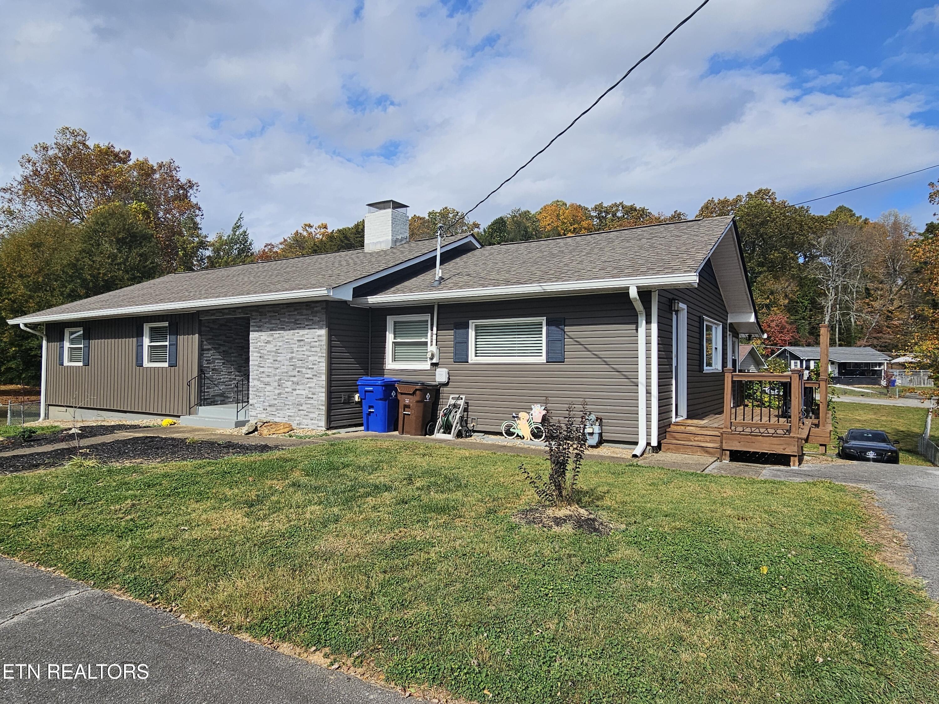 104 Thayer Lane Oak Ridge TN 37830