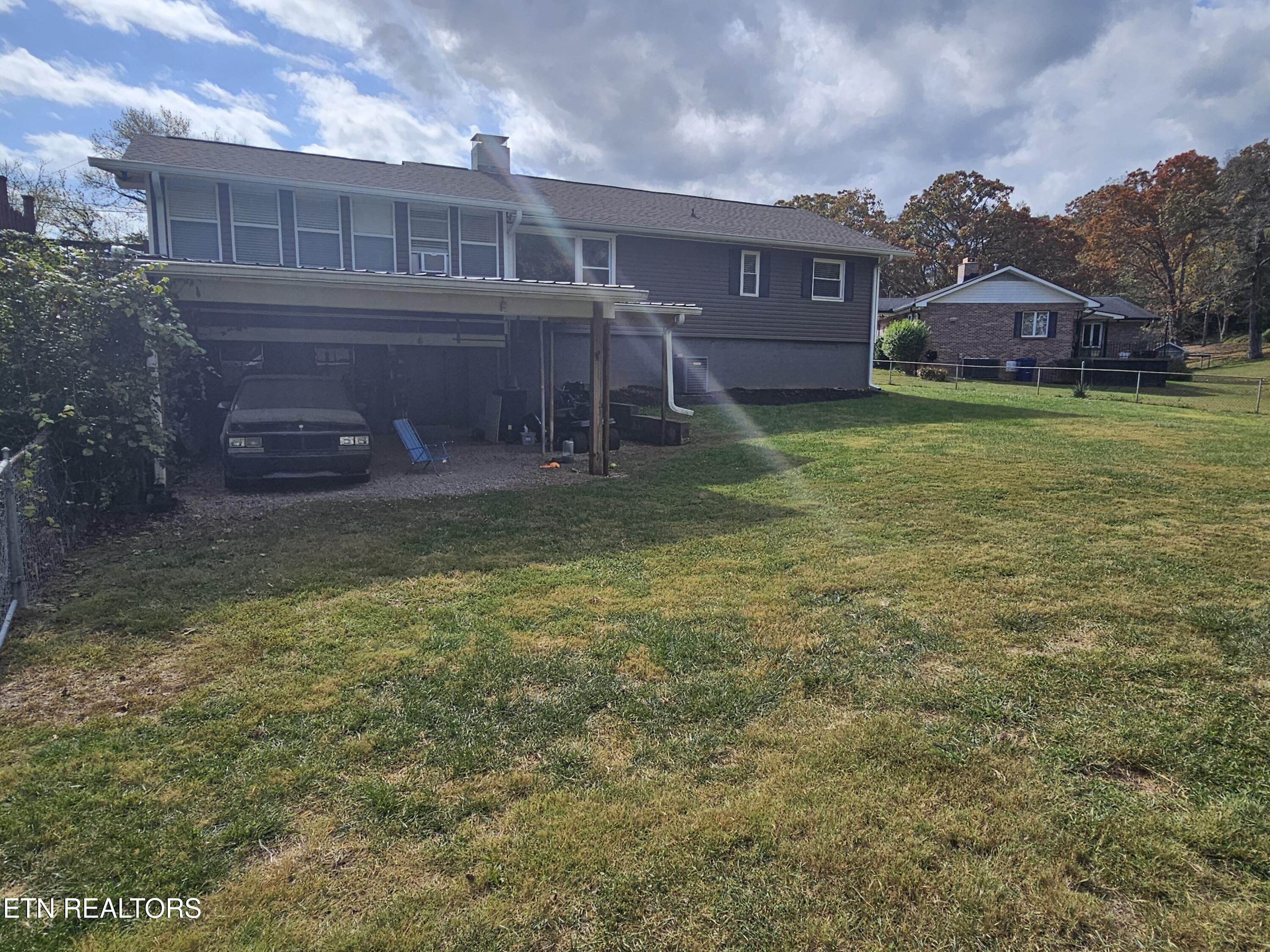 104 Thayer Lane Oak Ridge TN 37830
