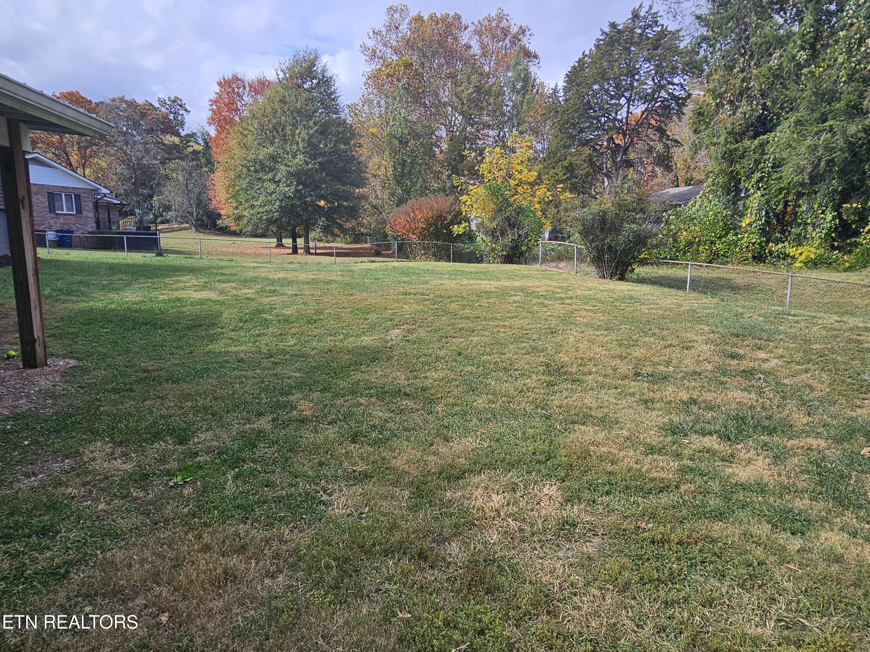 104 Thayer Lane Oak Ridge TN 37830
