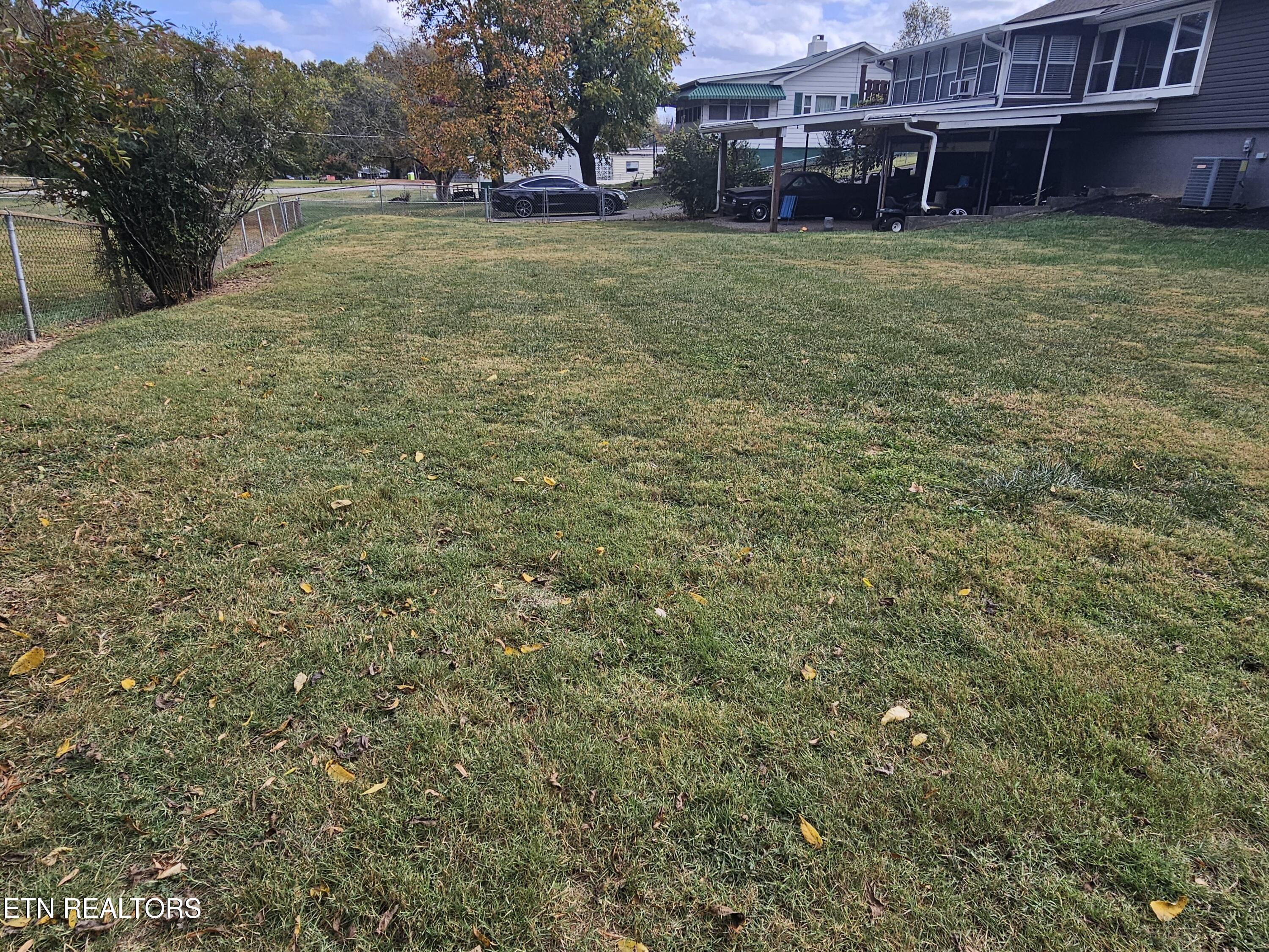 104 Thayer Lane Oak Ridge TN 37830
