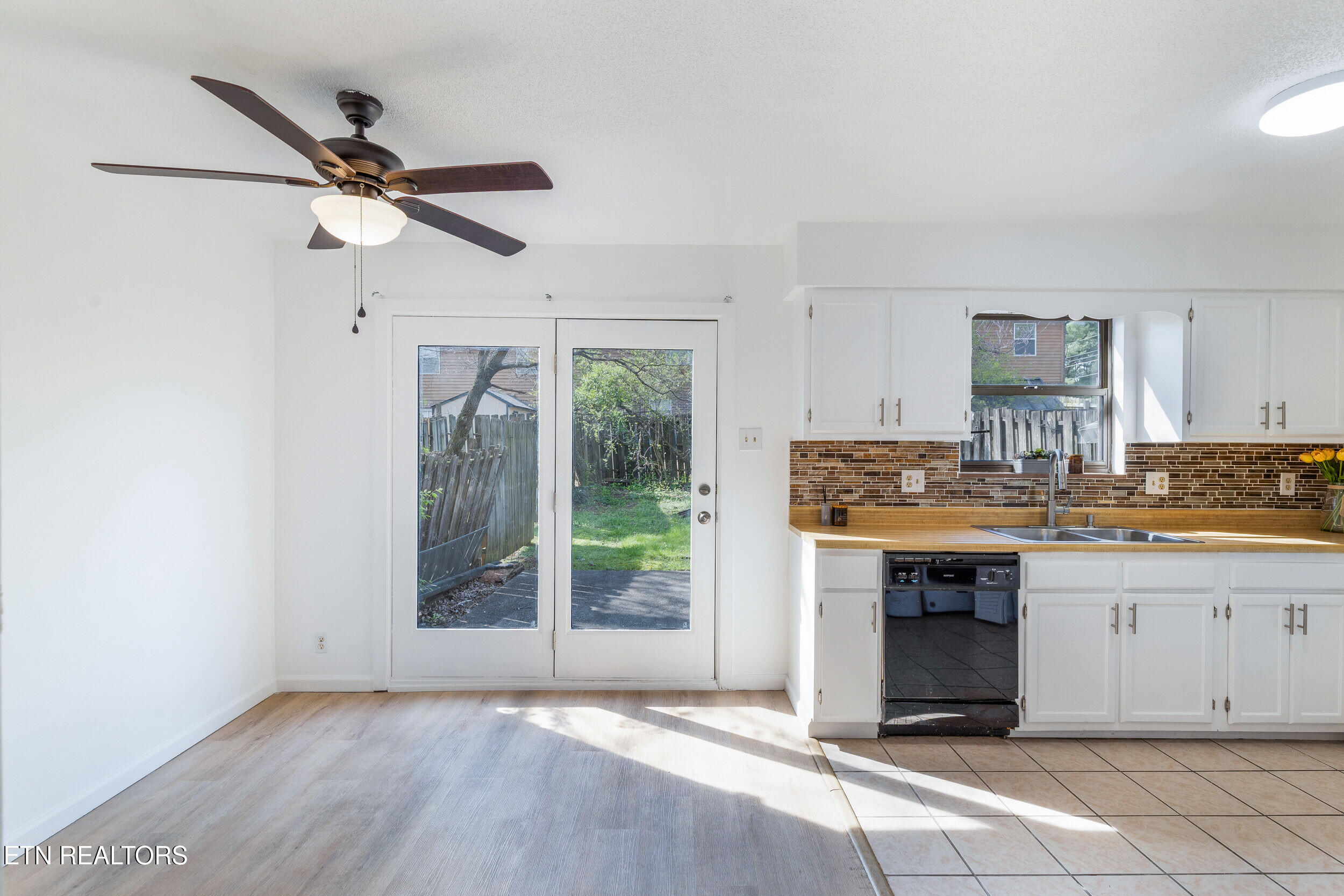 1224 Crest Brook Drive Knoxville TN 37923