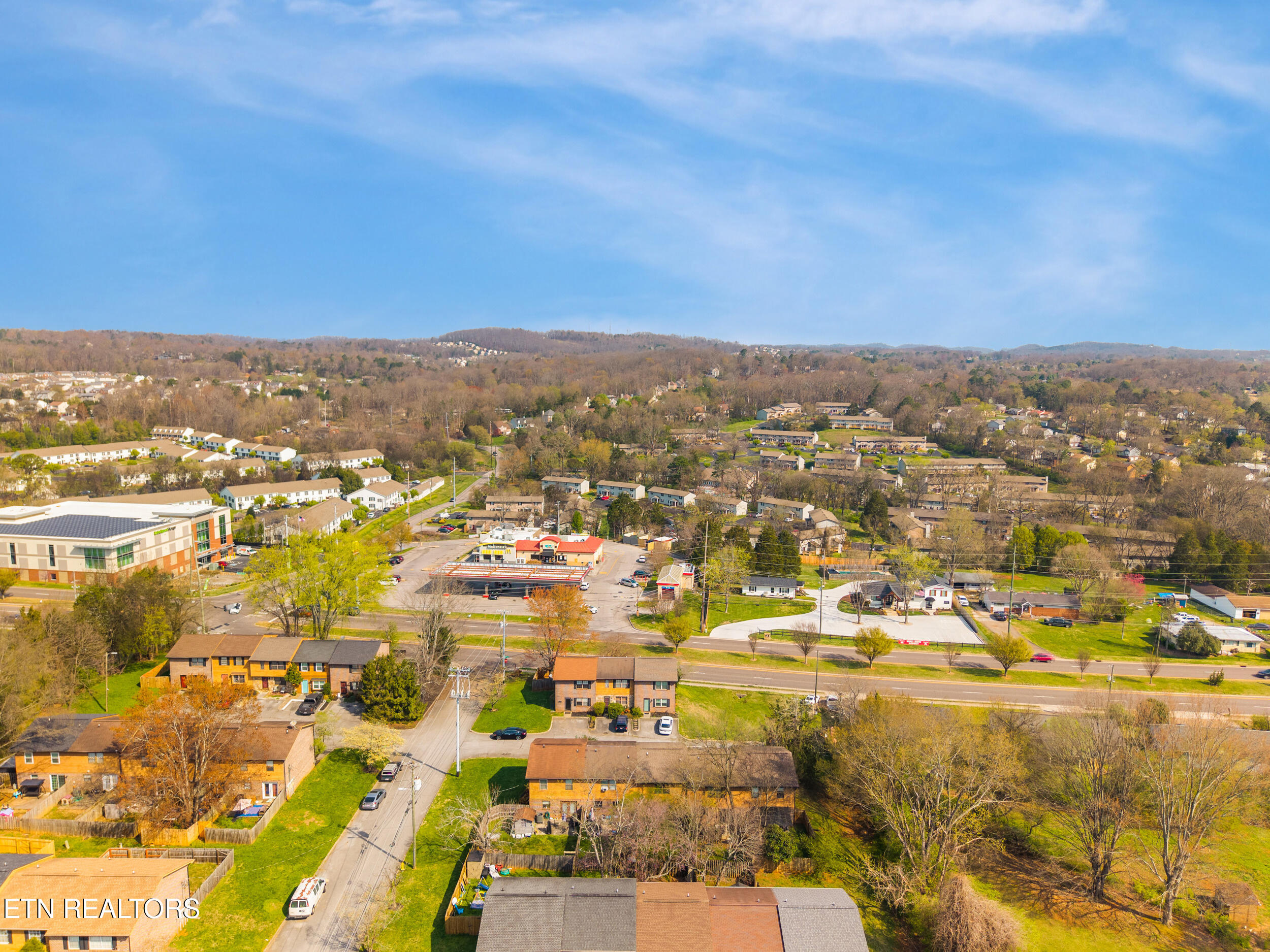 1224 Crest Brook Drive Knoxville TN 37923