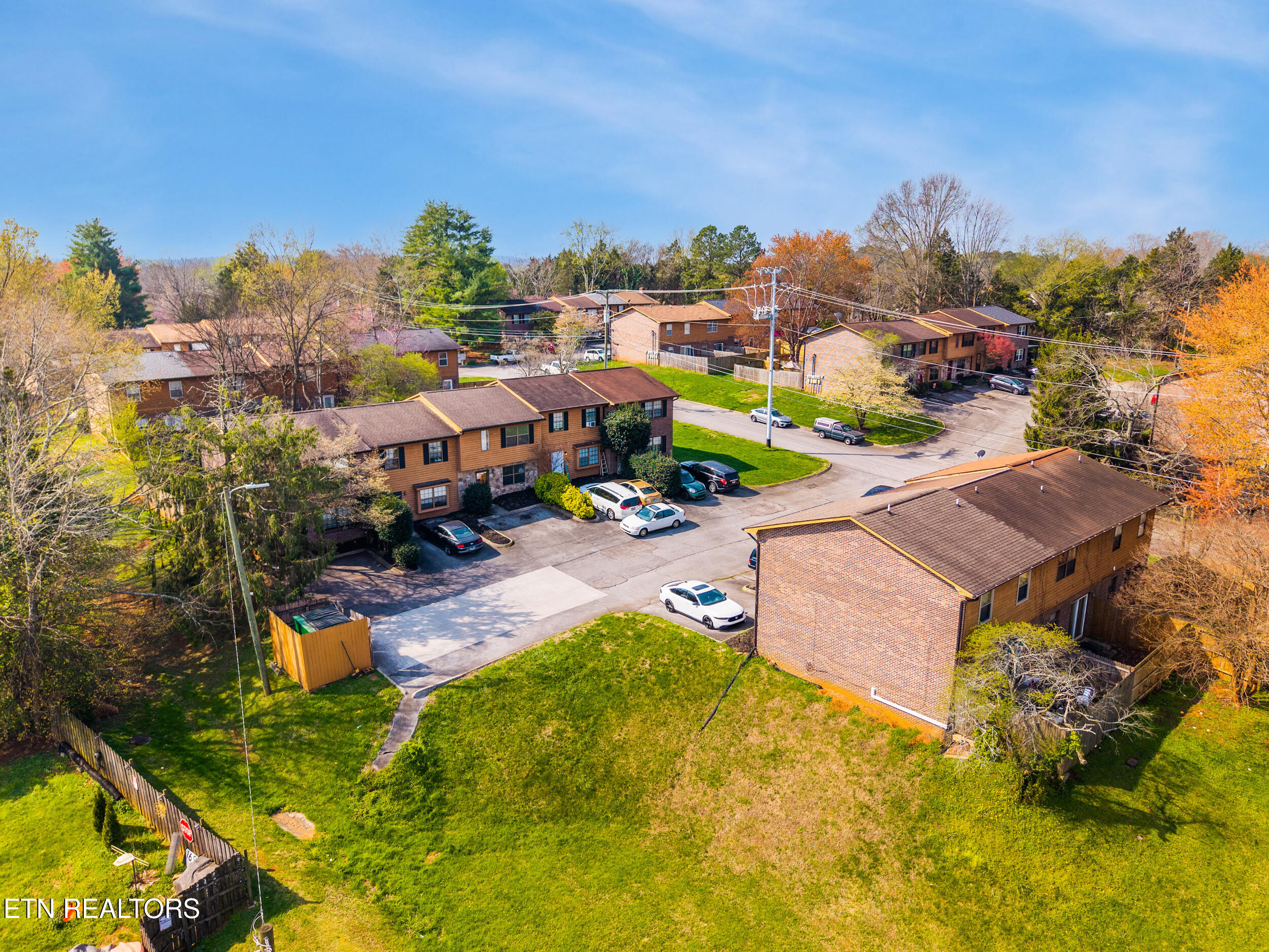 1224 Crest Brook Drive Knoxville TN 37923