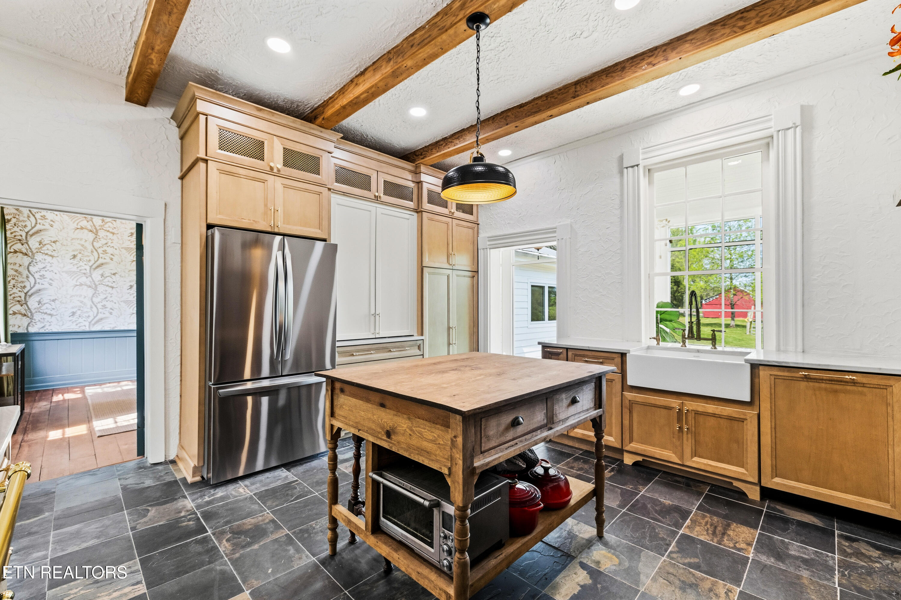 6101 Sunnyside Road Philadelphia TN 37846