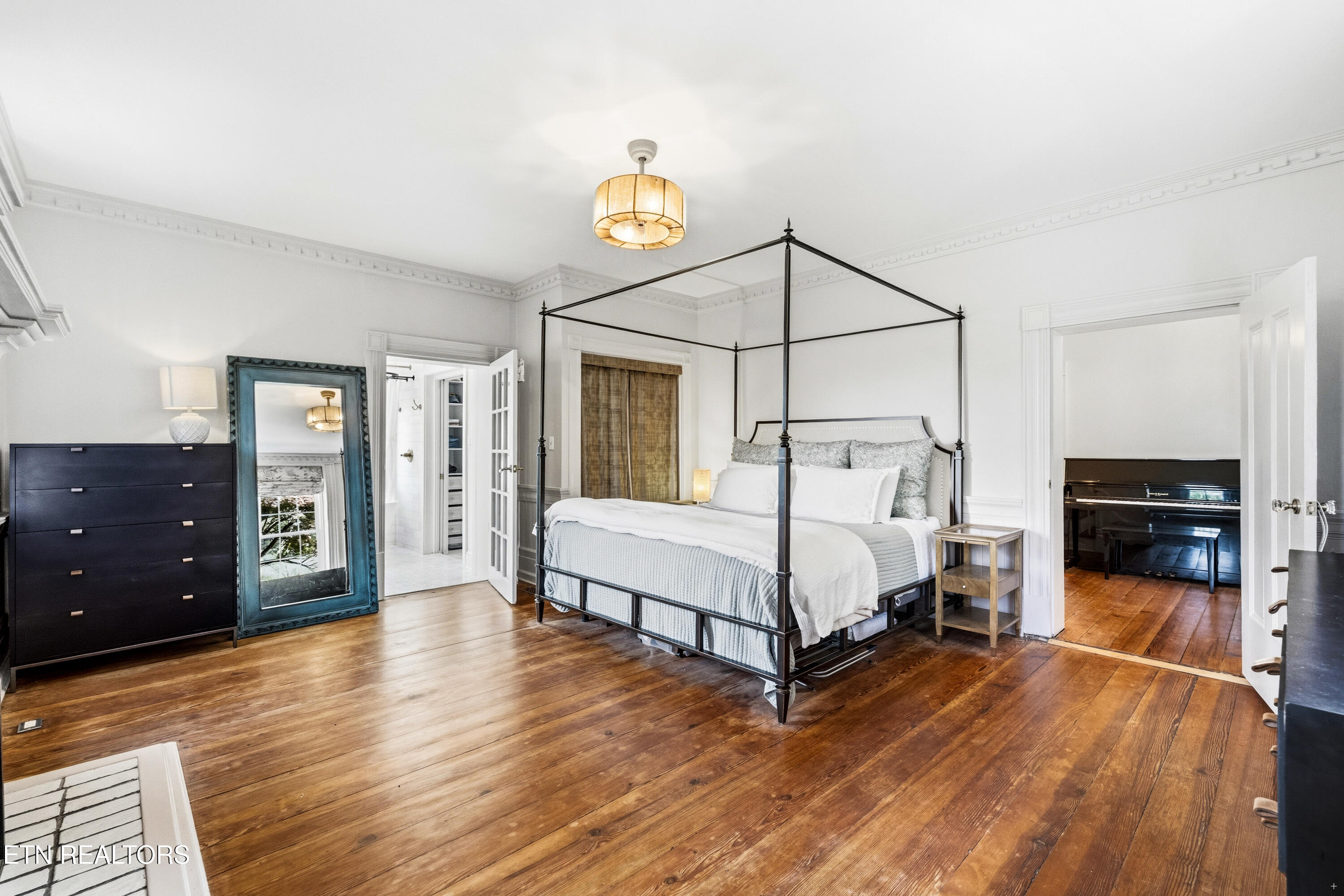 6101 Sunnyside Road Philadelphia TN 37846