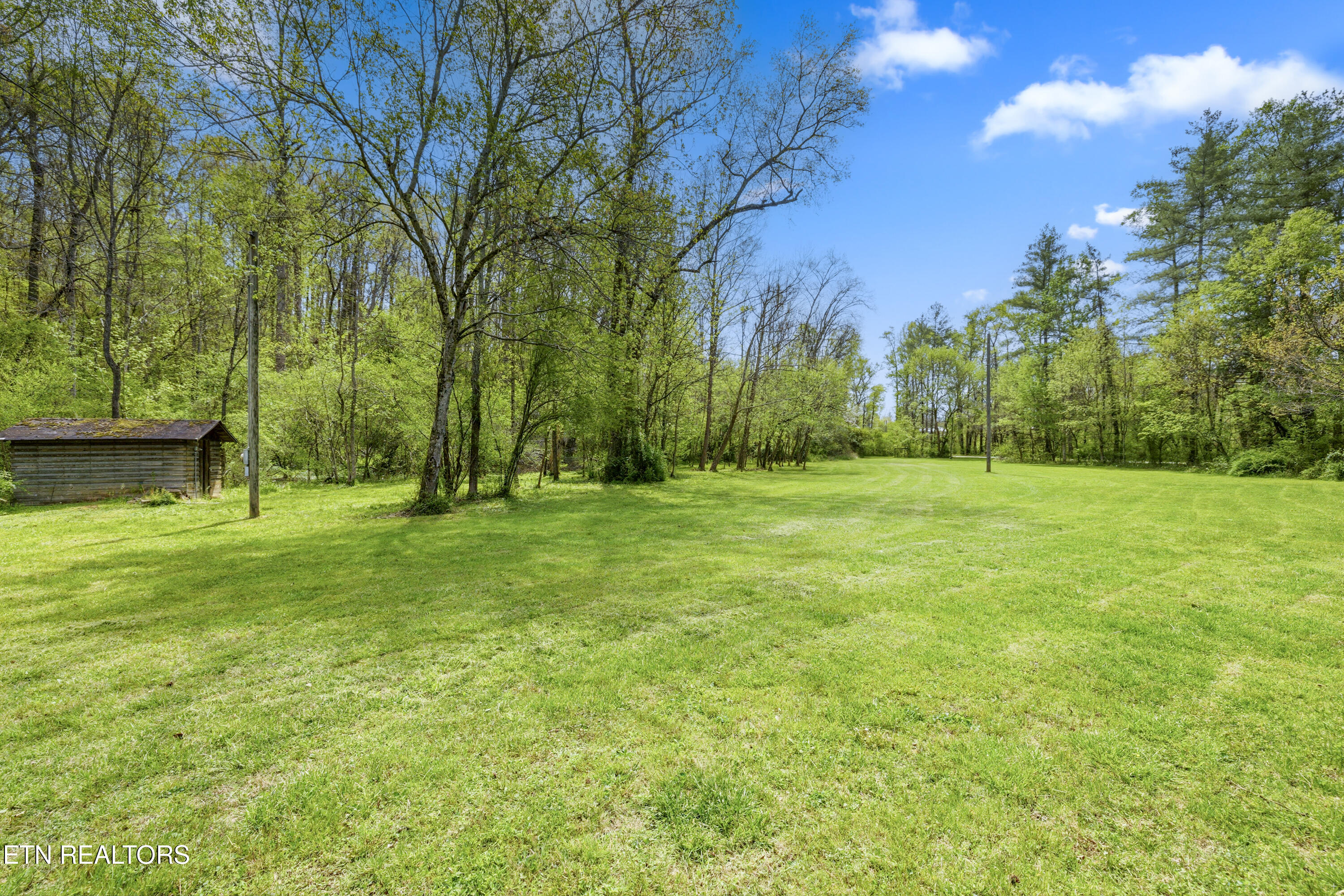 6101 Sunnyside Road Philadelphia TN 37846