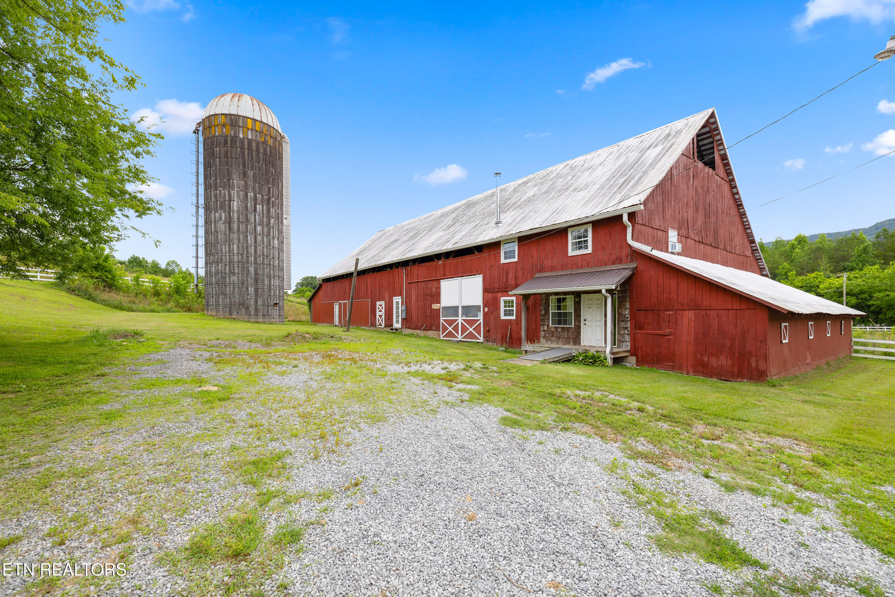 1640 Munsey Hatcher Road Seymour TN 37865