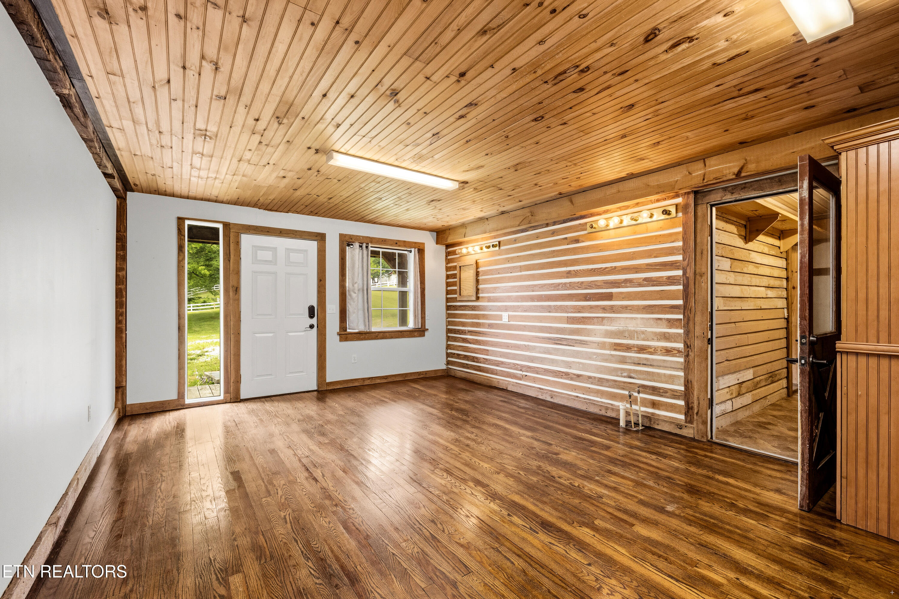 1640 Munsey Hatcher Road Seymour TN 37865