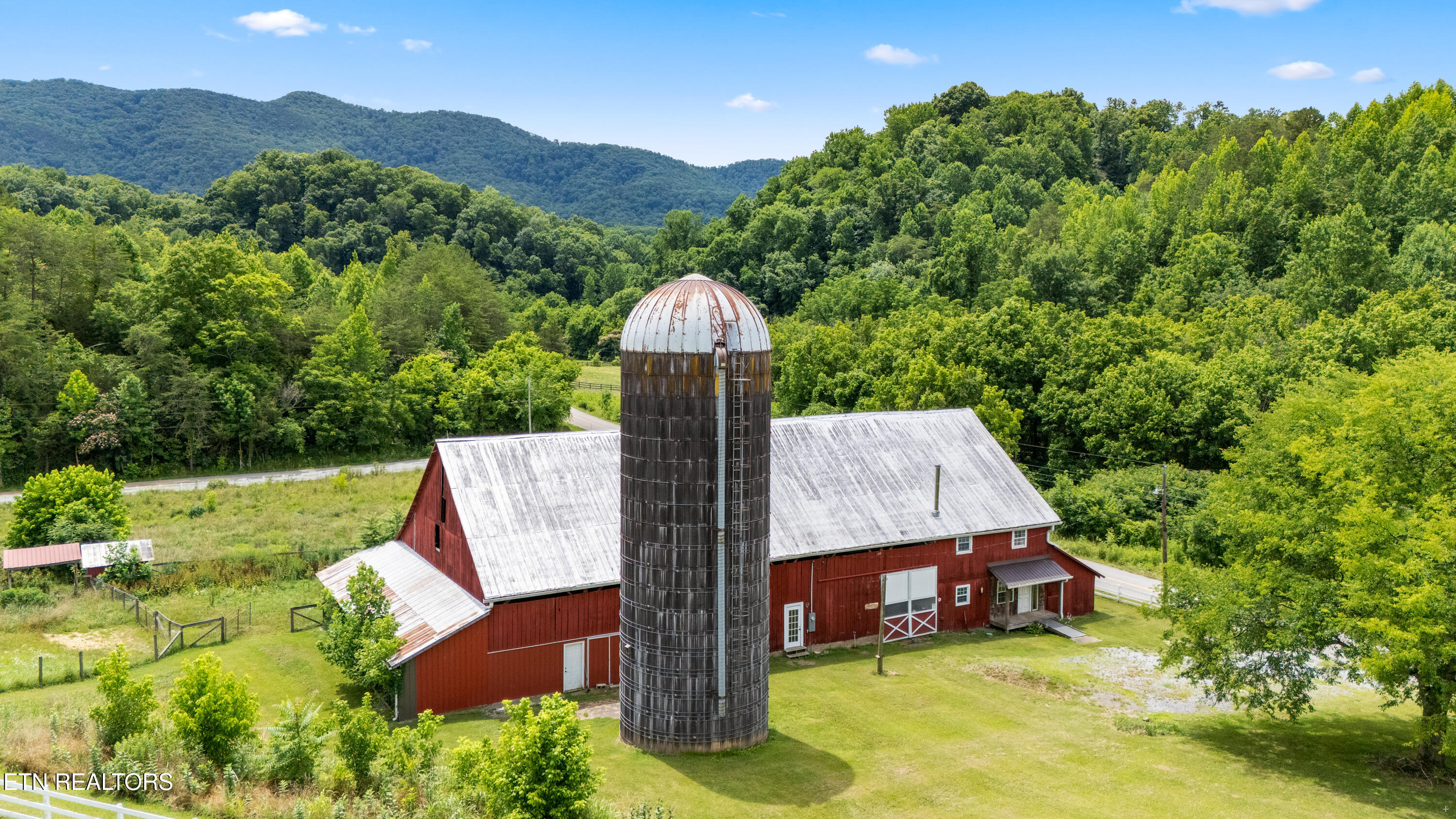 1640 Munsey Hatcher Road Seymour TN 37865