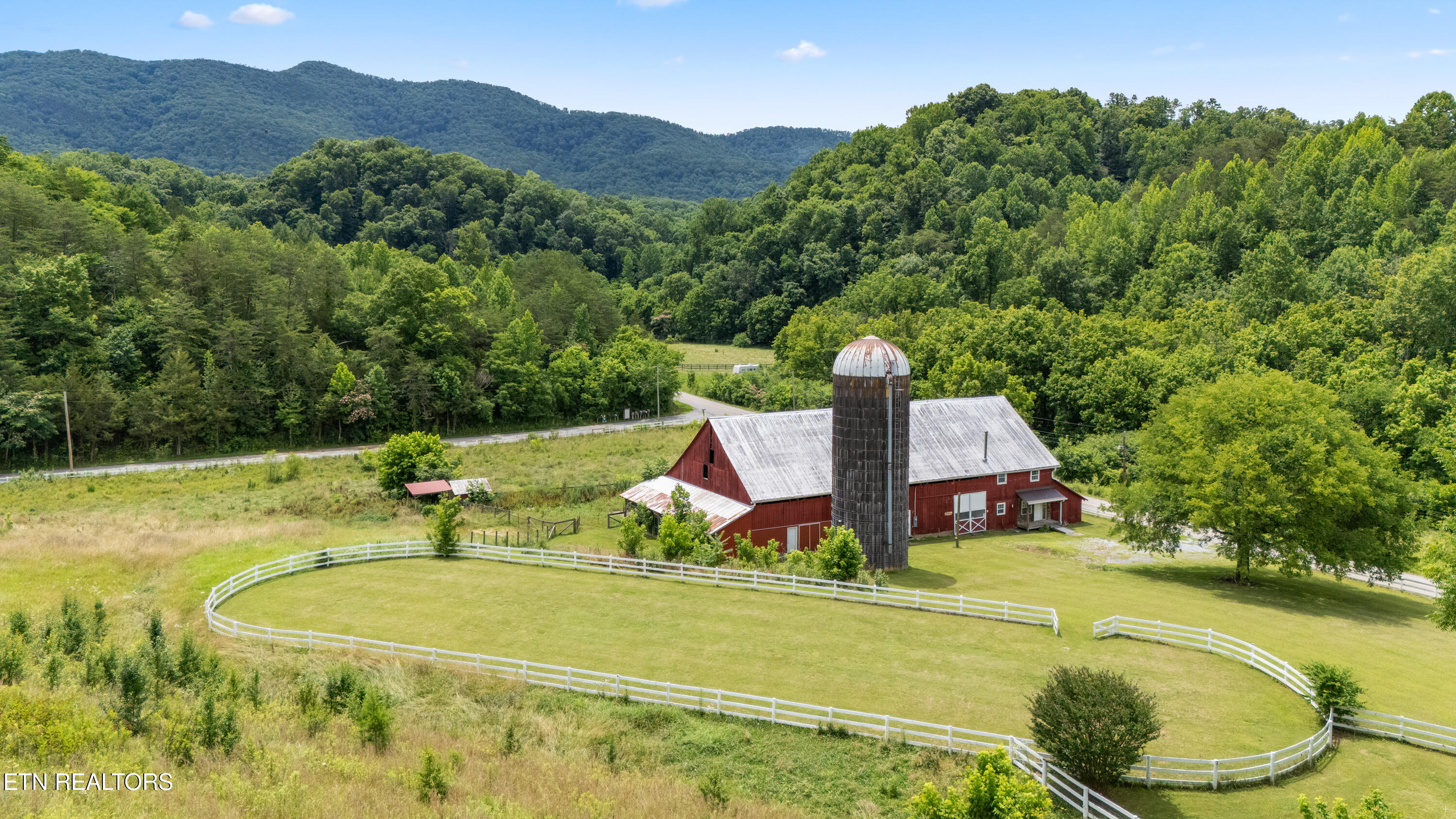 1640 Munsey Hatcher Road Seymour TN 37865