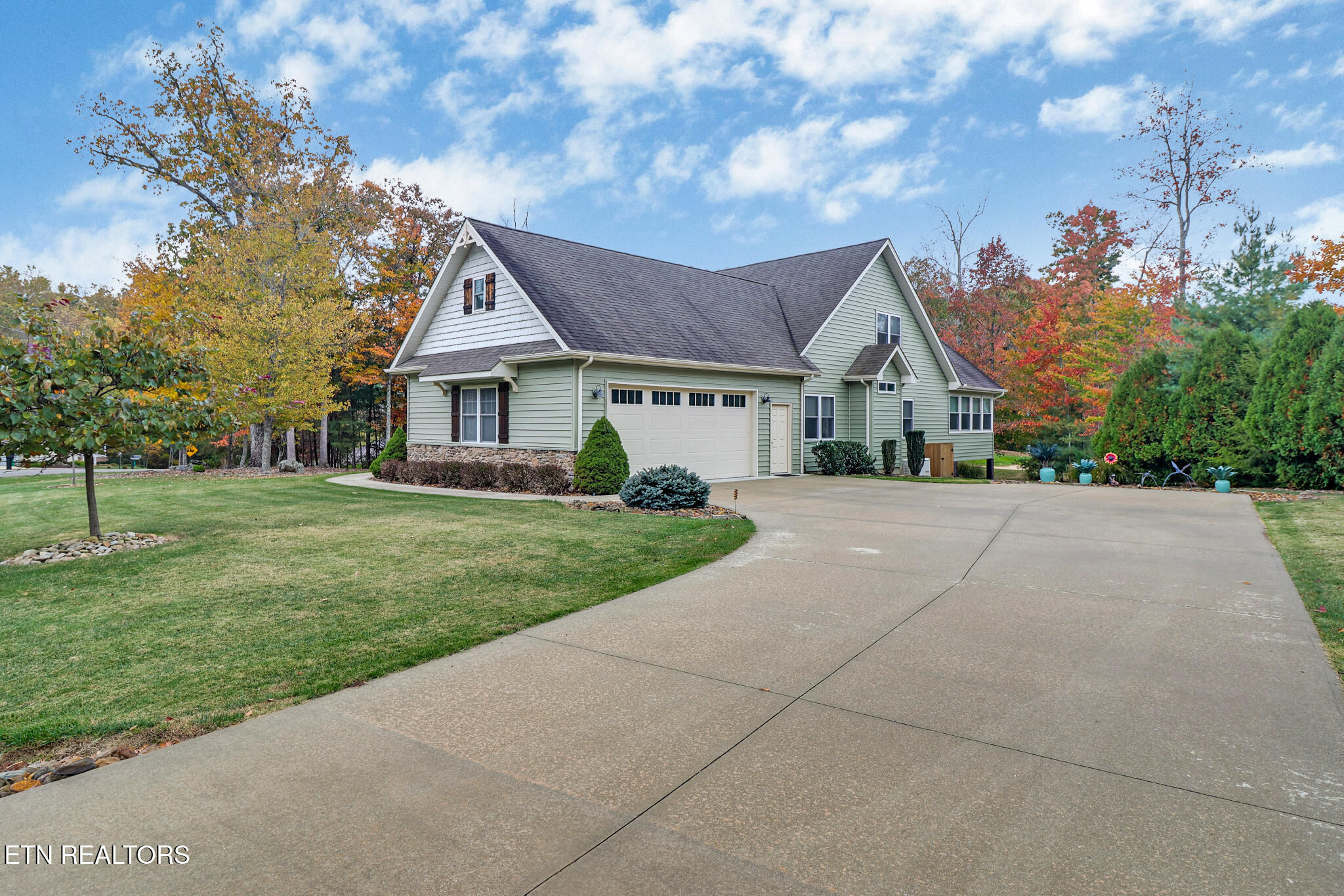 101 Hanning Drive Crossville TN 38558