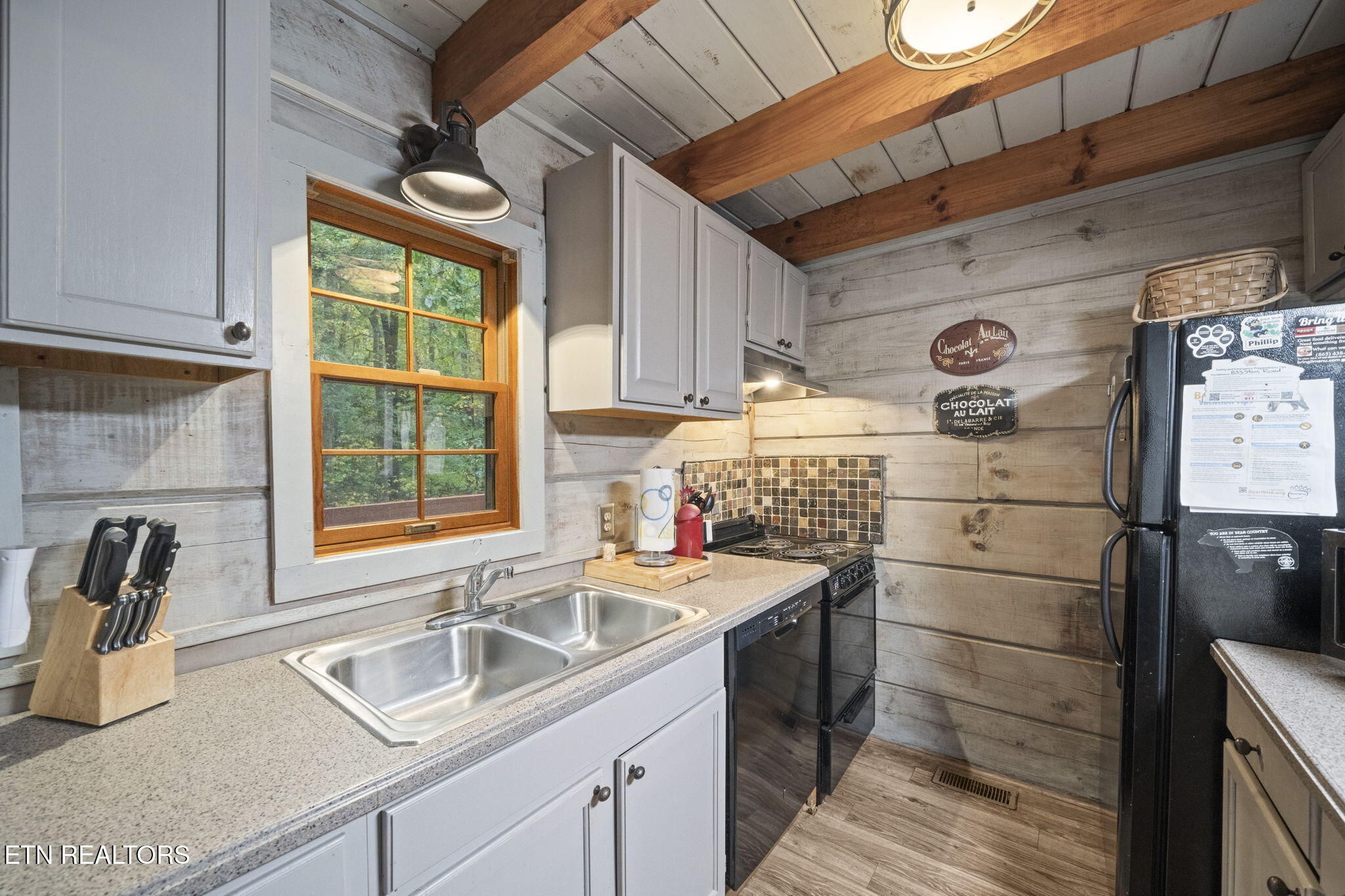 833 Stans Road Gatlinburg TN 37738