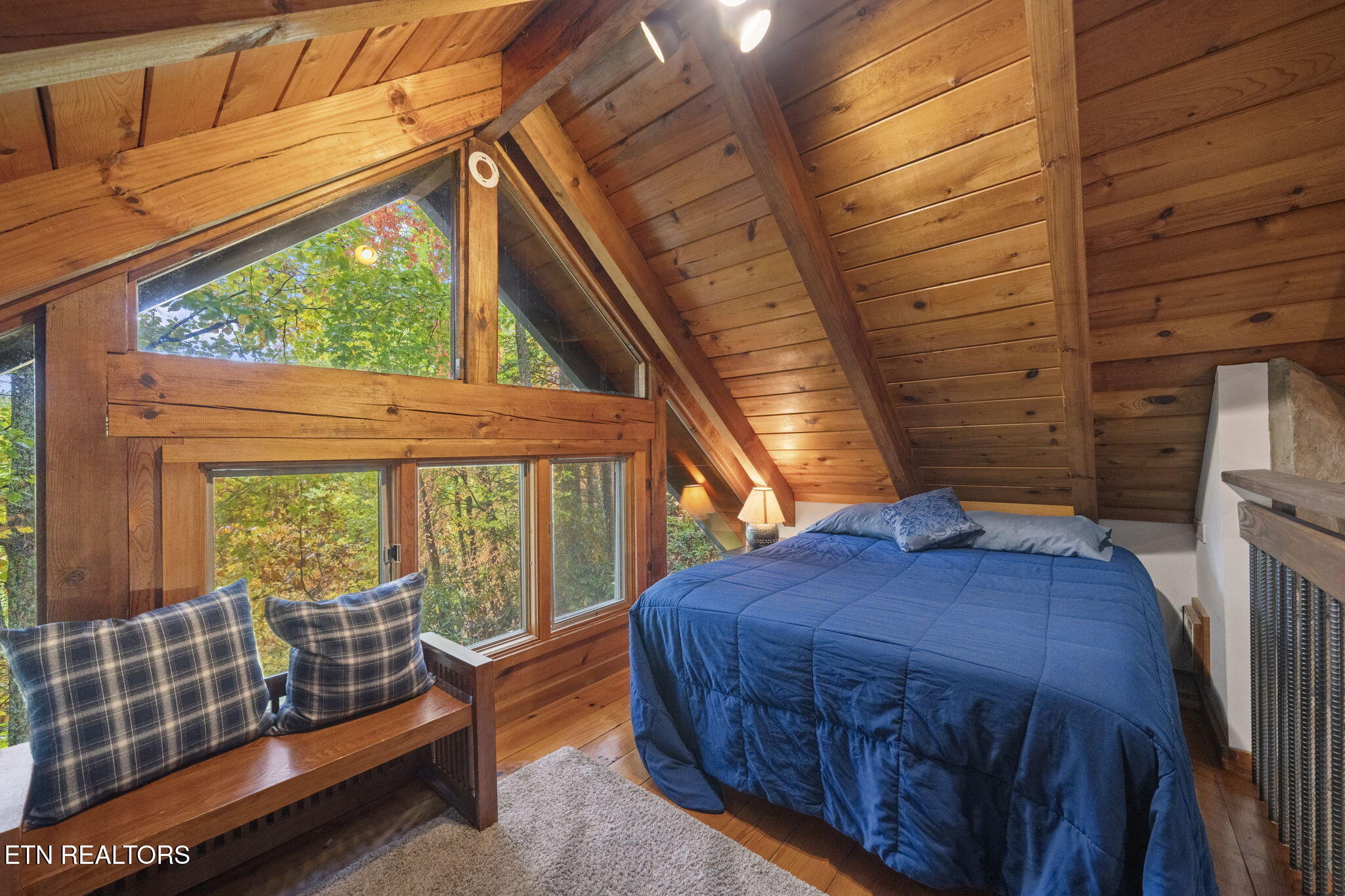 833 Stans Road Gatlinburg TN 37738