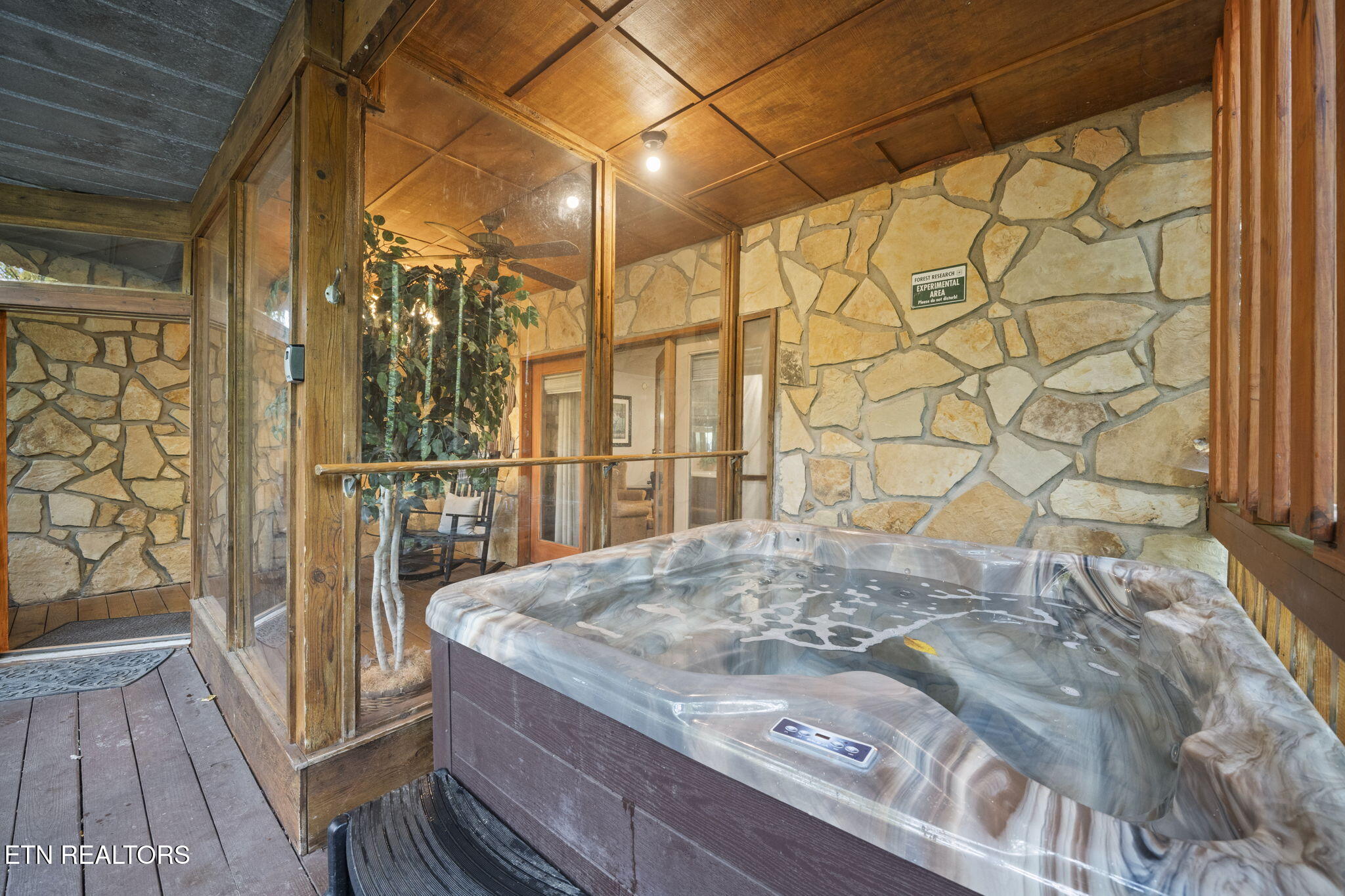 833 Stans Road Gatlinburg TN 37738