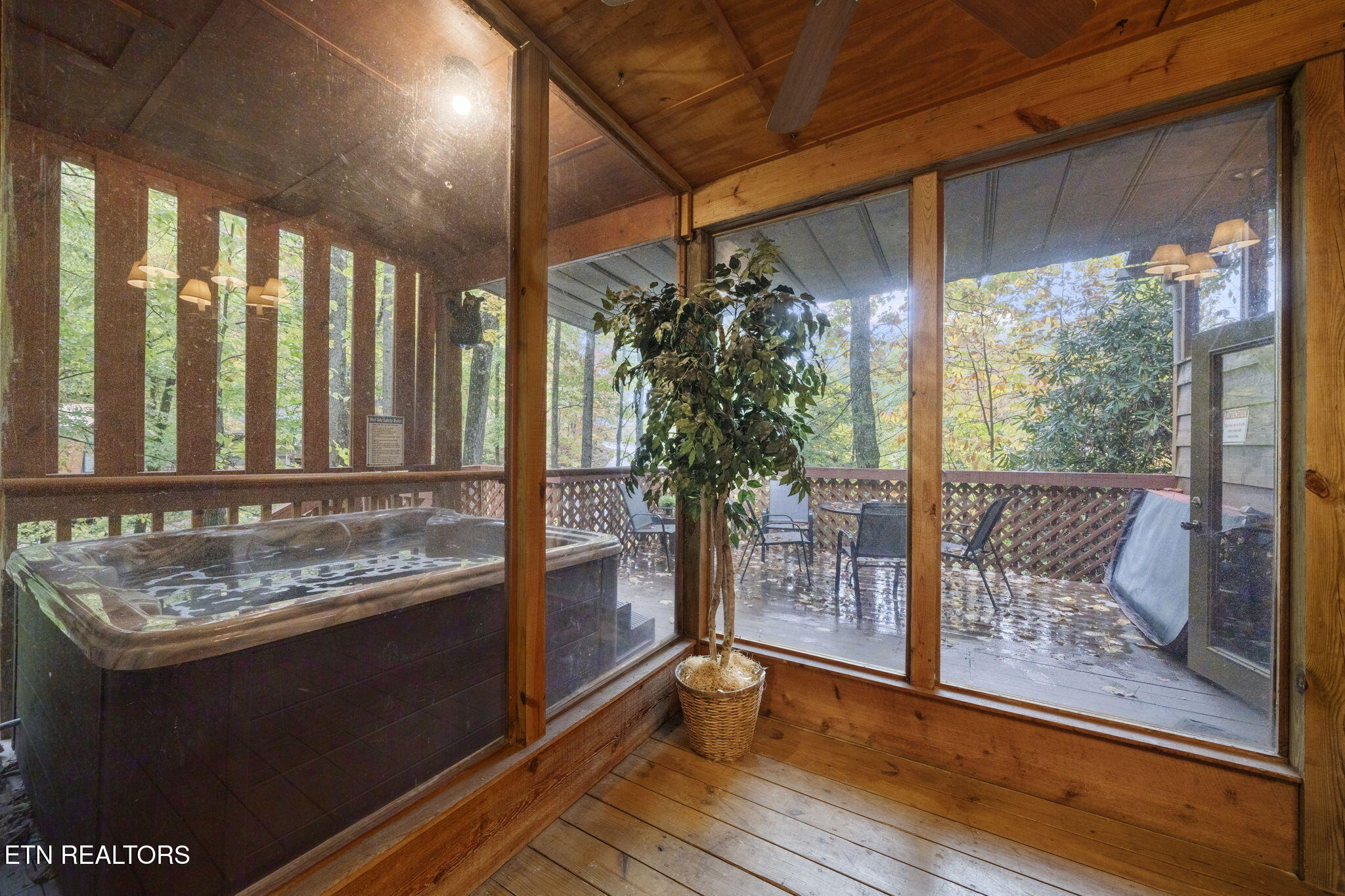 833 Stans Road Gatlinburg TN 37738