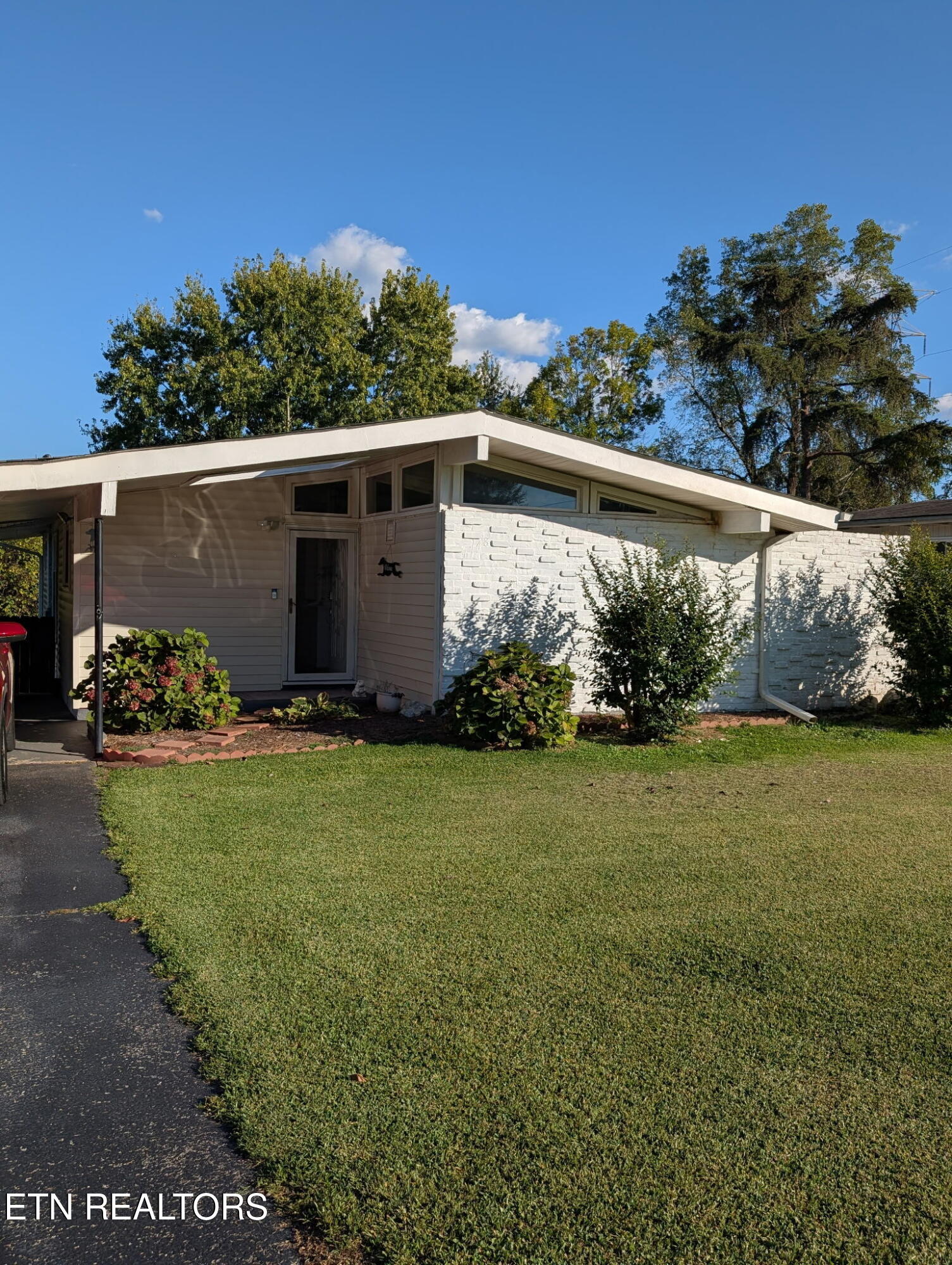 4748 Briarwood Circle Chattanooga TN 37416