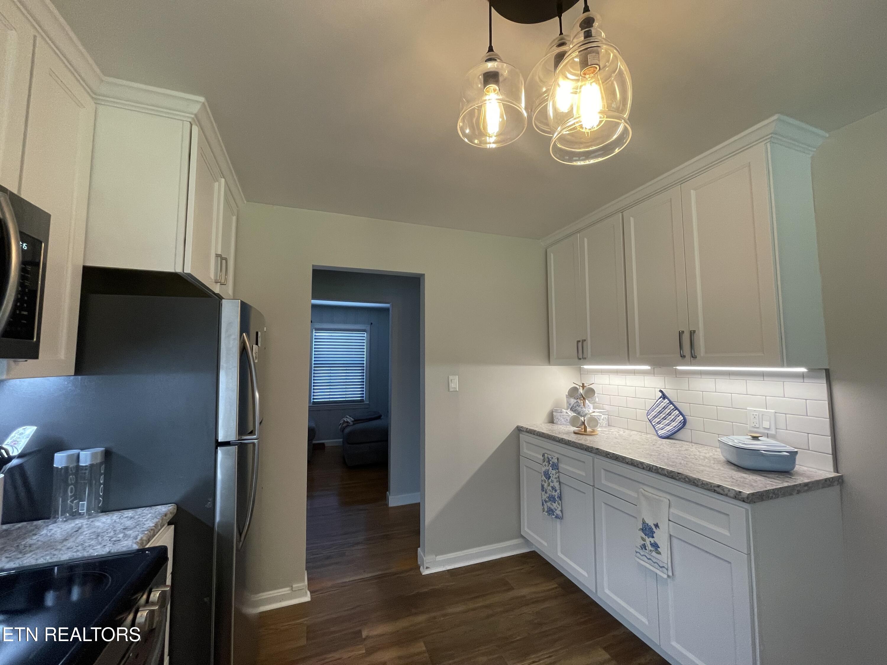 217 W Hicks Street Clinton TN 37716