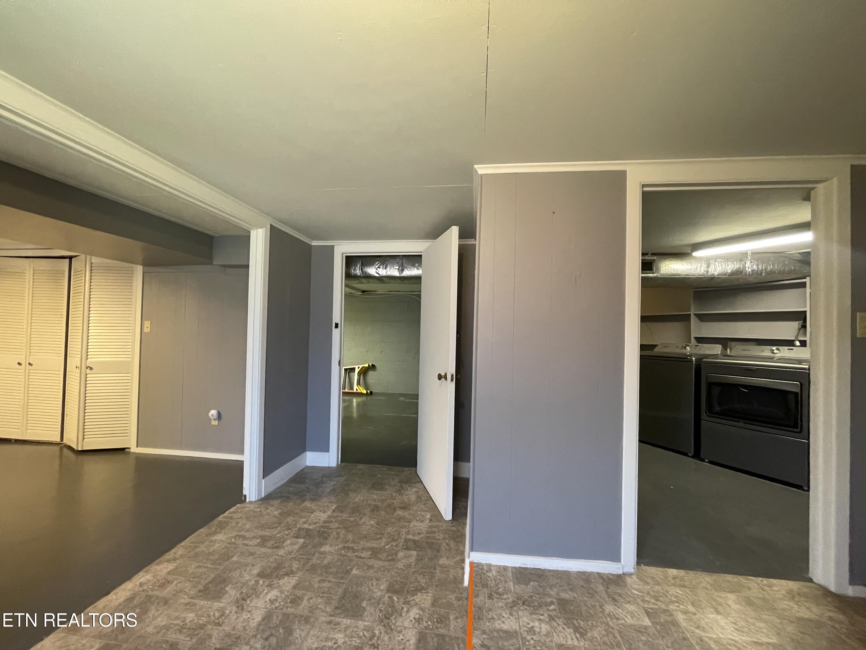 217 W Hicks Street Clinton TN 37716