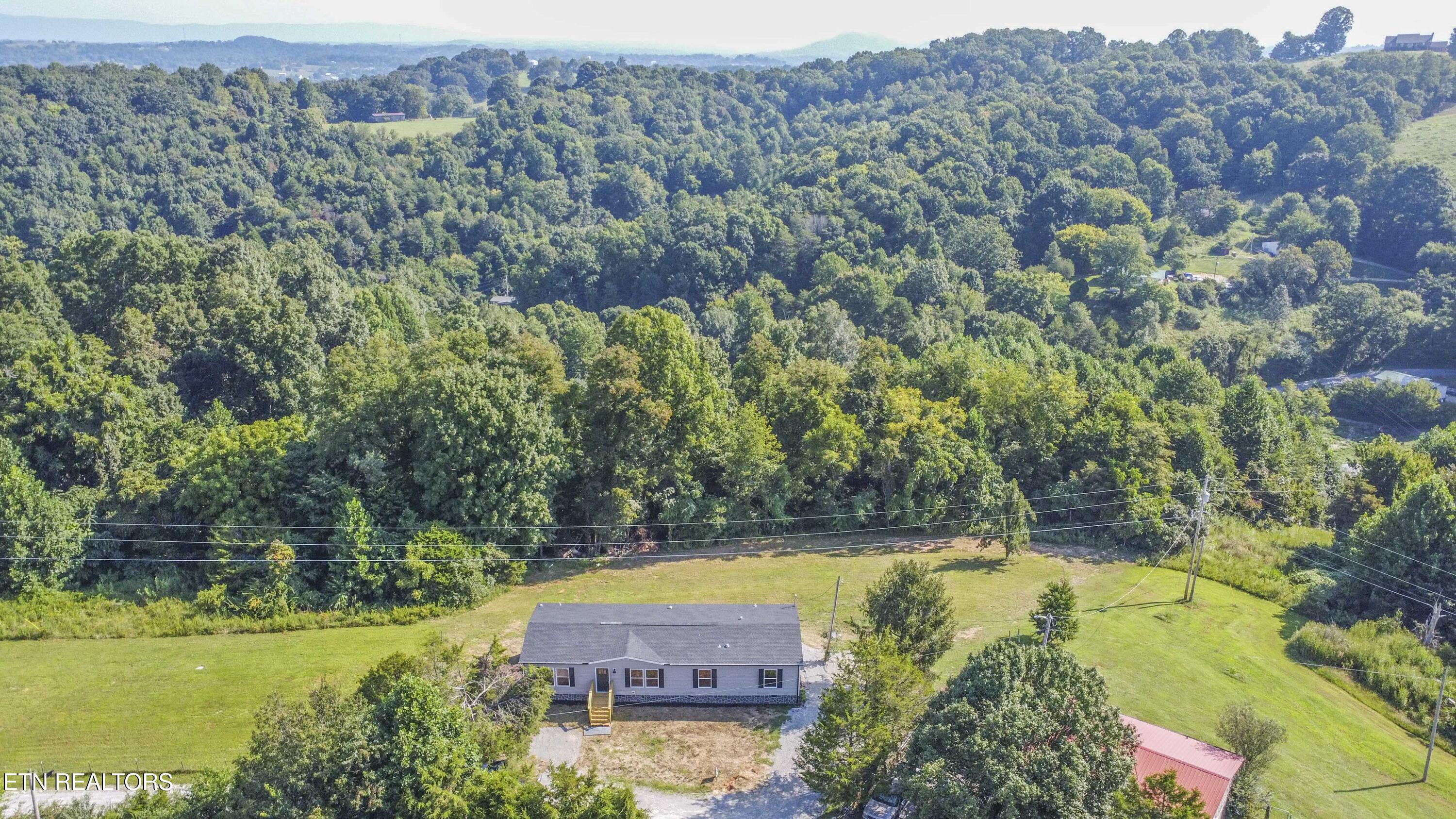 152 Sunset Hills Lane New Tazewell TN 37825
