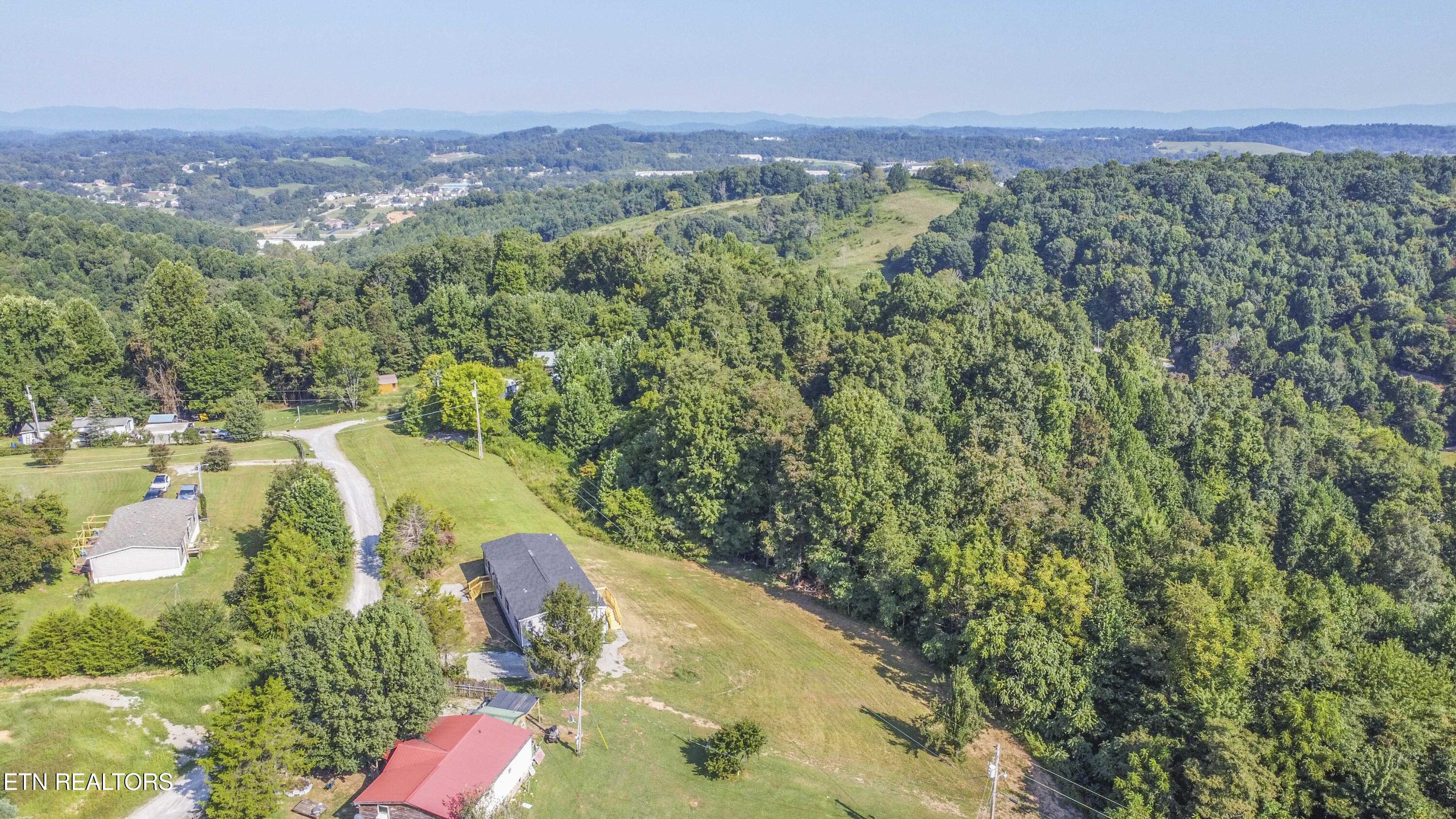 152 Sunset Hills Lane New Tazewell TN 37825