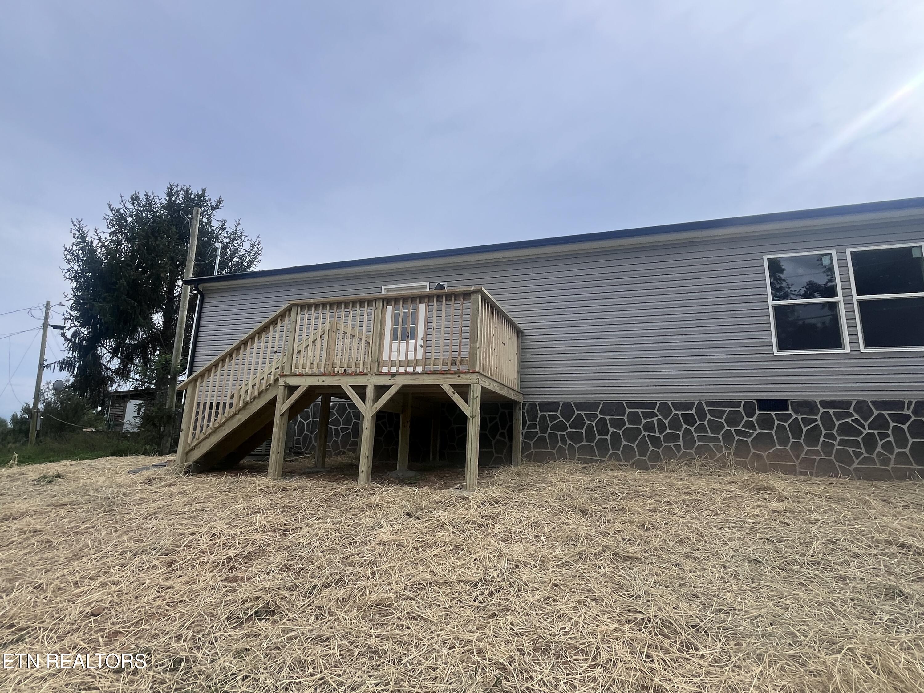 152 Sunset Hills Lane New Tazewell TN 37825