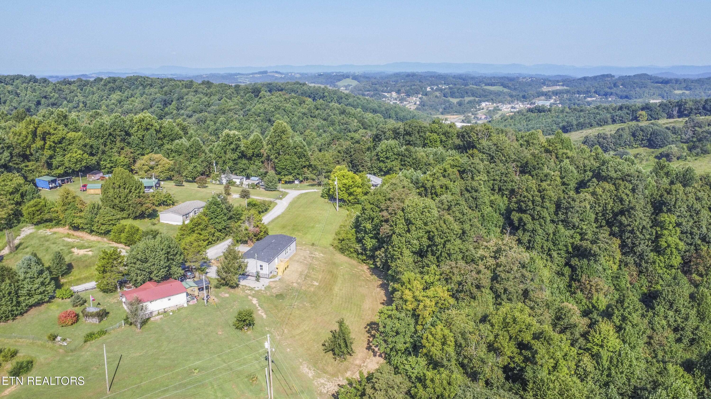 152 Sunset Hills Lane New Tazewell TN 37825