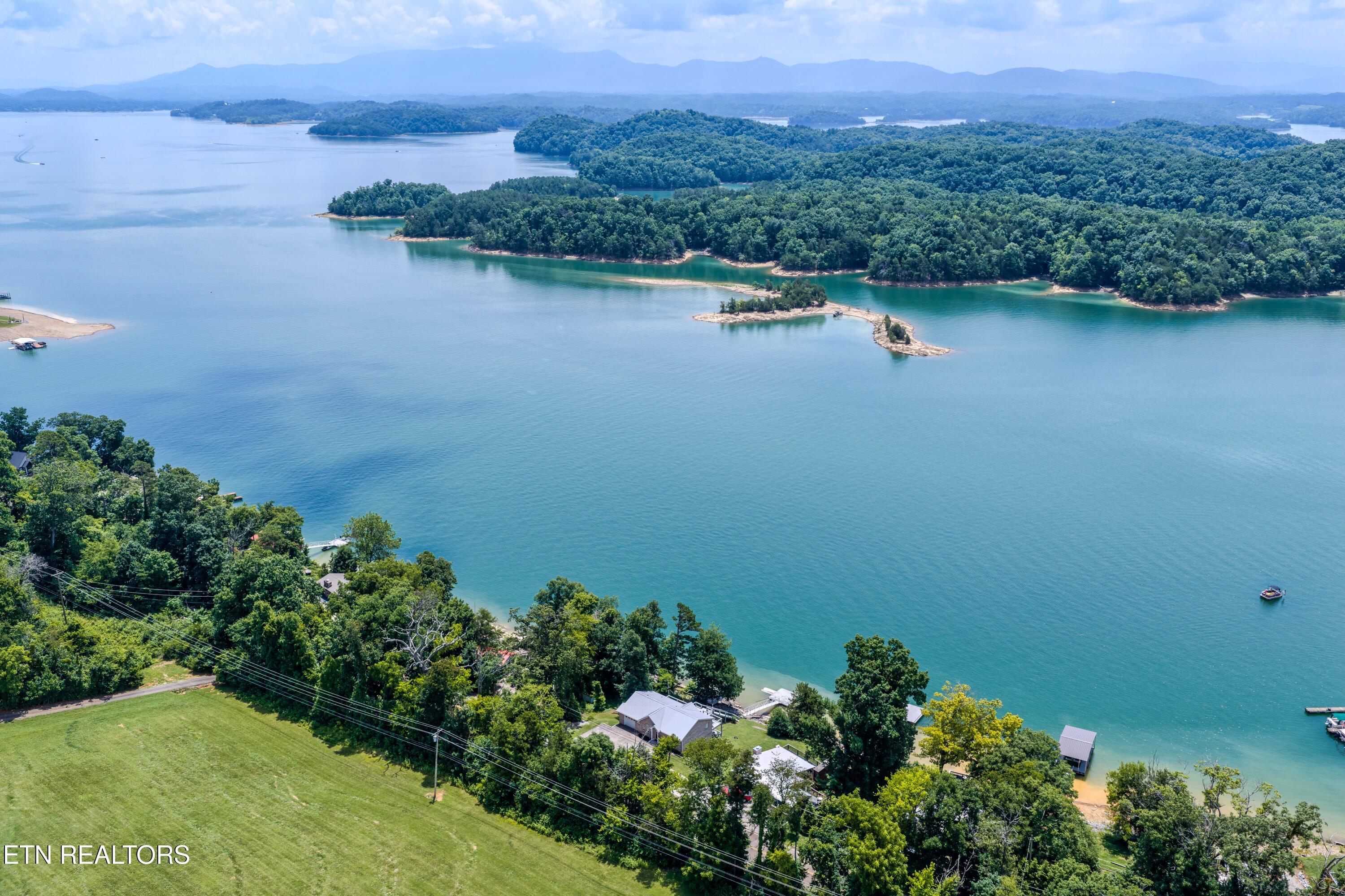 1413 Highway 139 Dandridge TN 37725