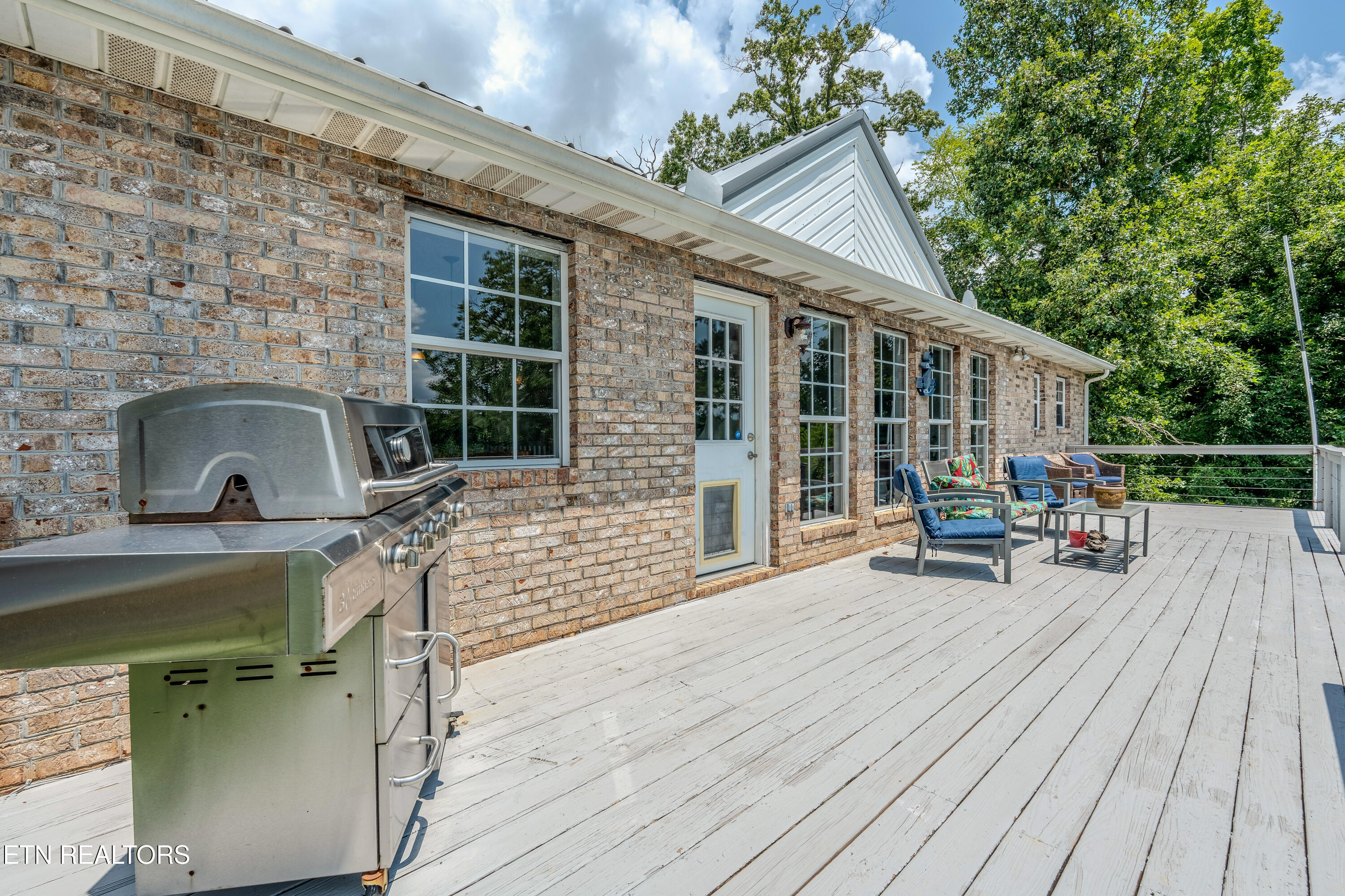 1413 Highway 139 Dandridge TN 37725