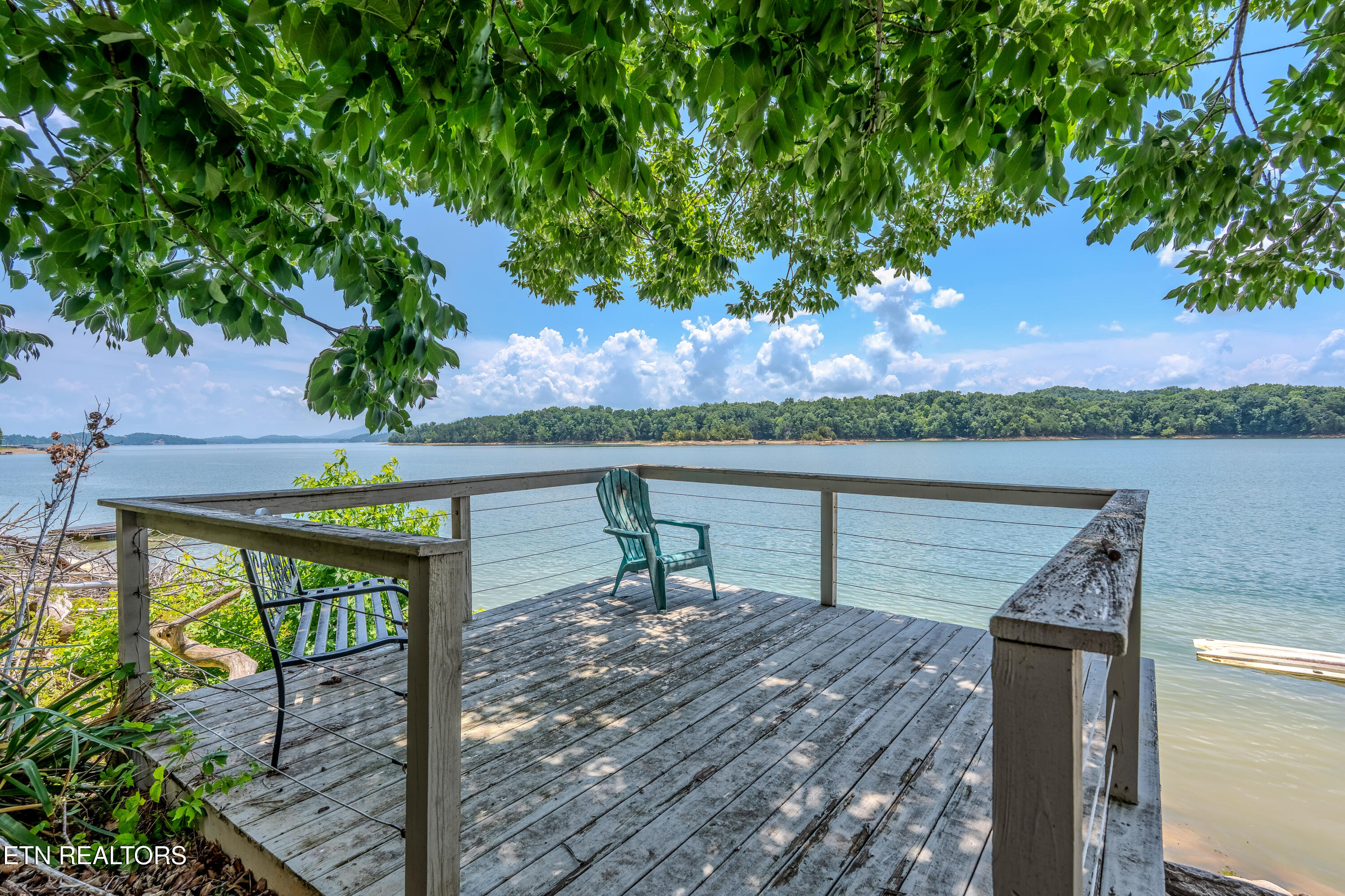 1413 Highway 139 Dandridge TN 37725