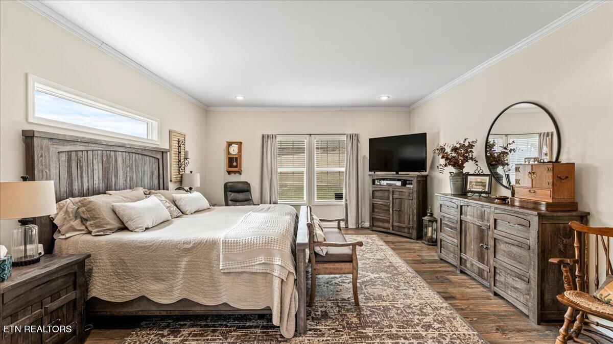 361 Walnut Creek Road White Pine TN 37890
