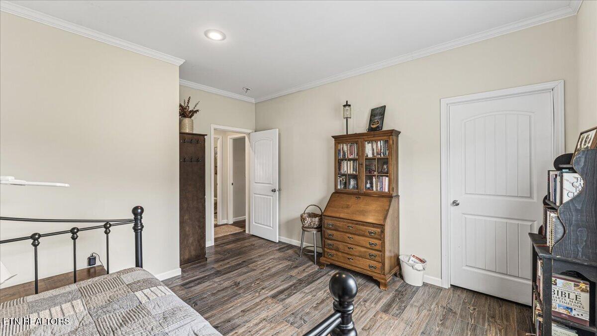 361 Walnut Creek Road White Pine TN 37890