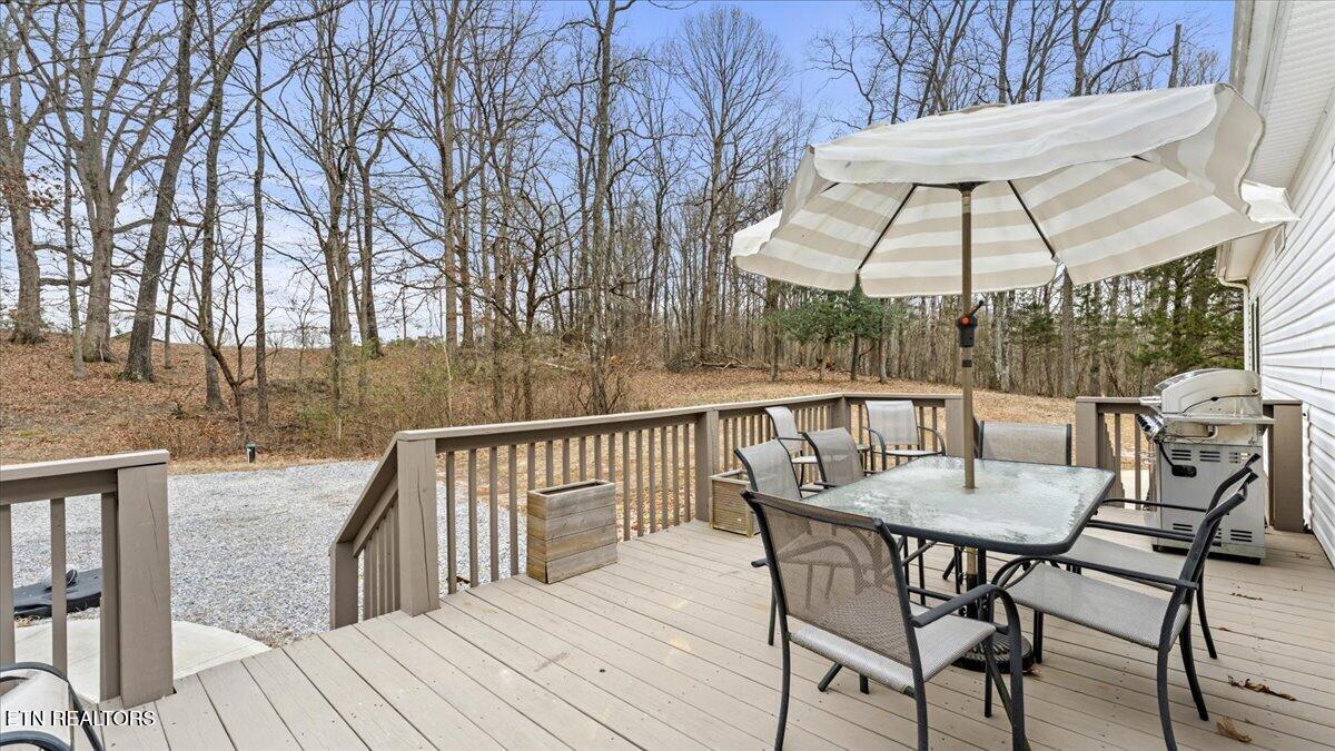361 Walnut Creek Road White Pine TN 37890