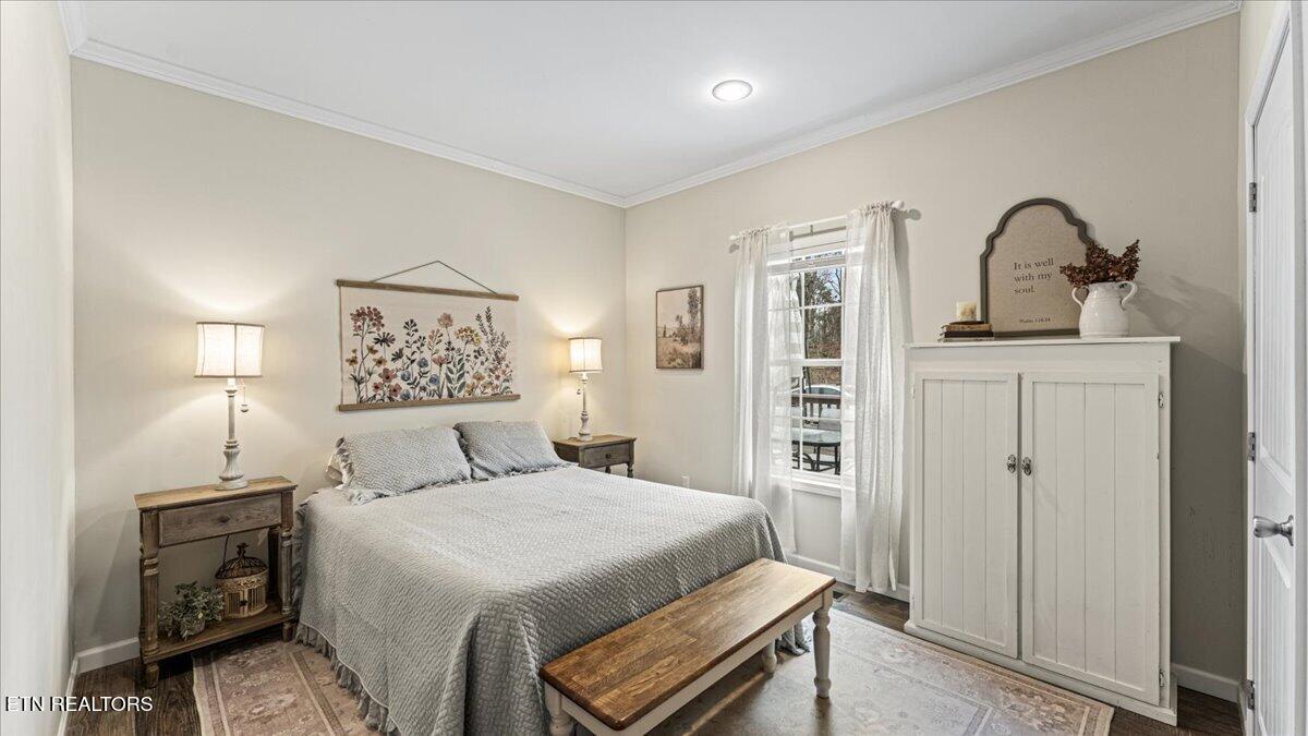 361 Walnut Creek Road White Pine TN 37890