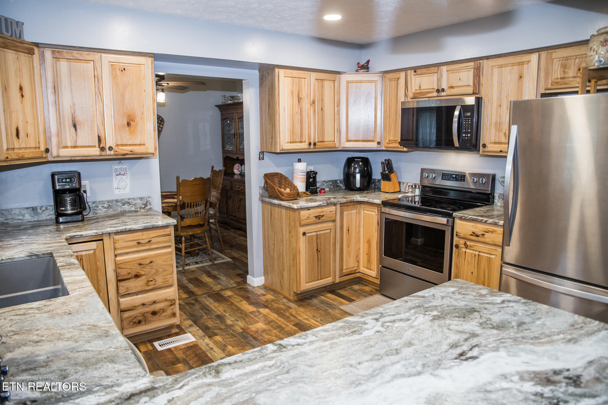 20 Black Oak Circle Crossville TN 38558