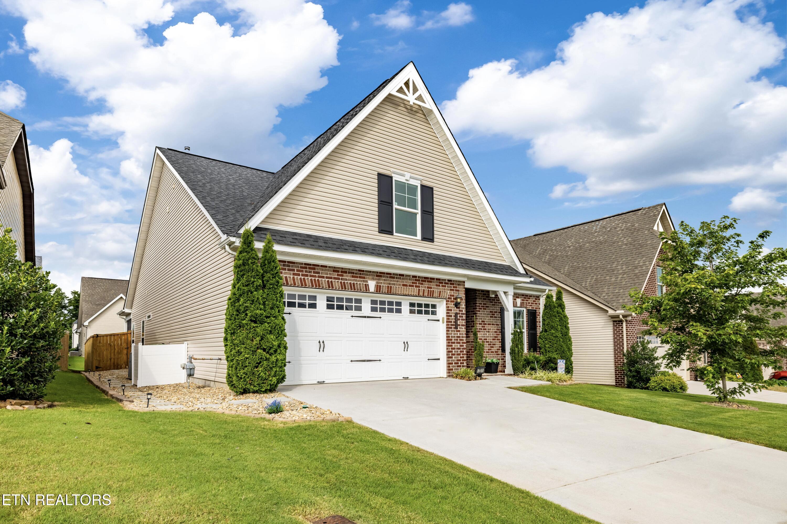1231 Branch Creek Lane Maryville TN 37801
