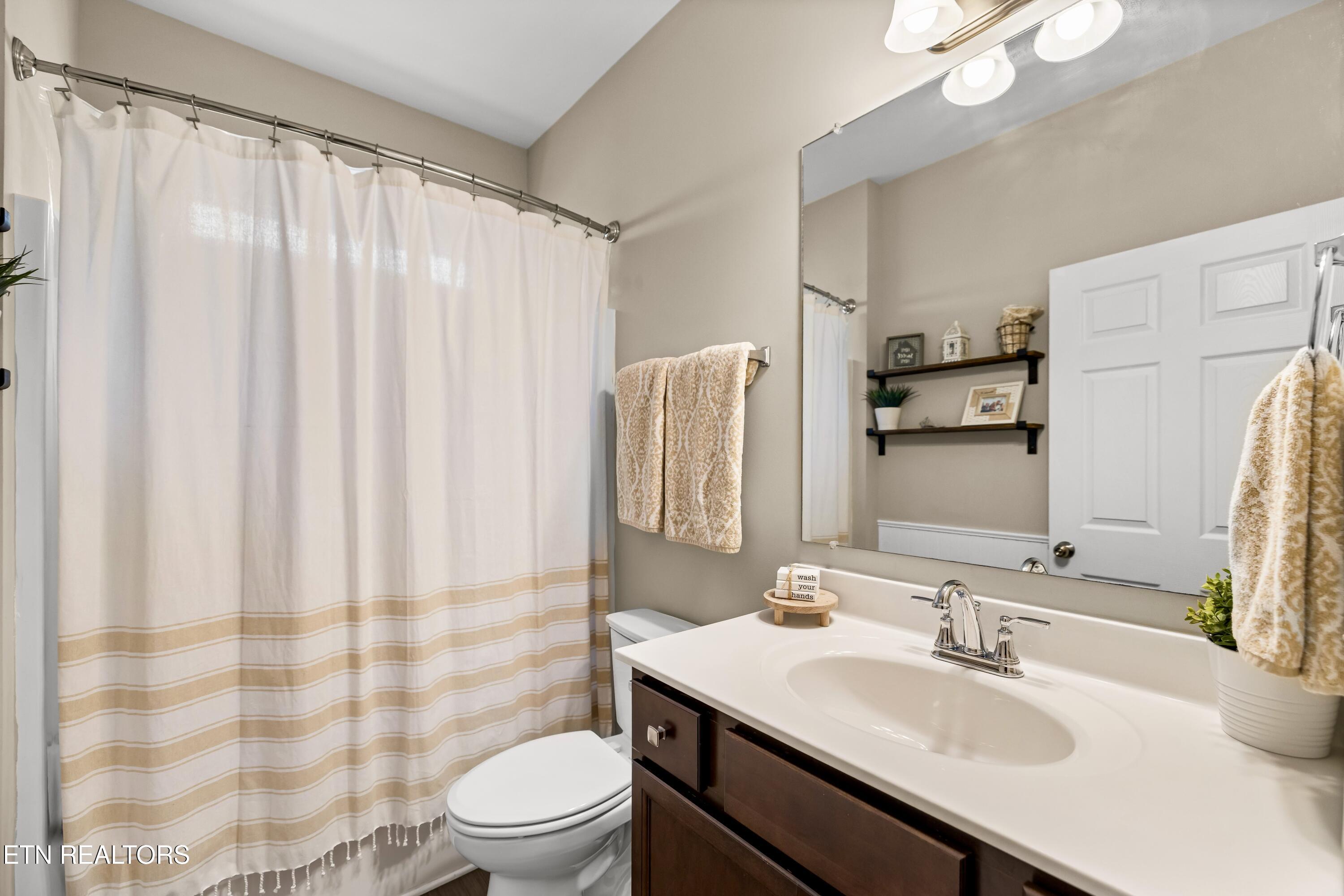 1231 Branch Creek Lane Maryville TN 37801