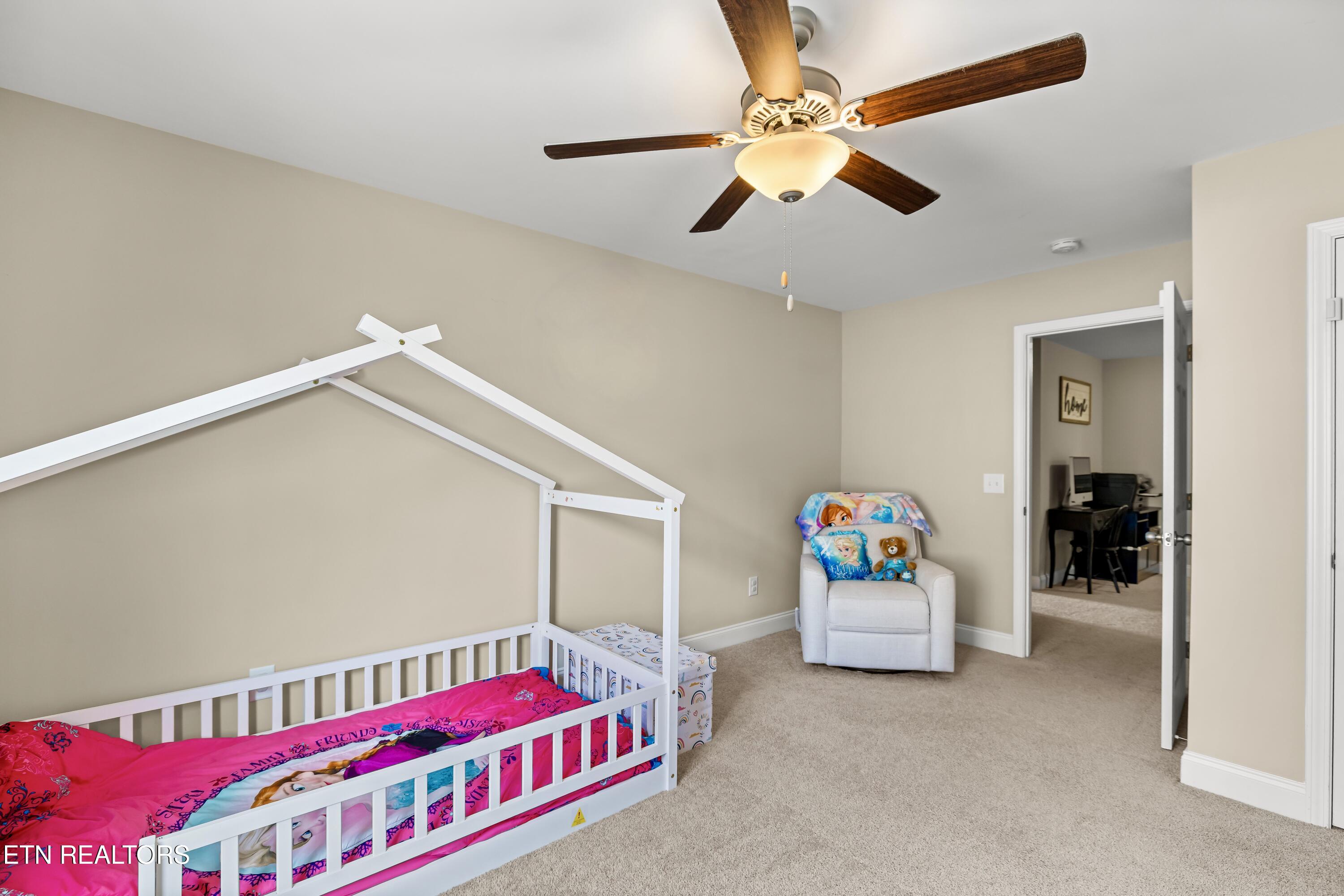 1231 Branch Creek Lane Maryville TN 37801
