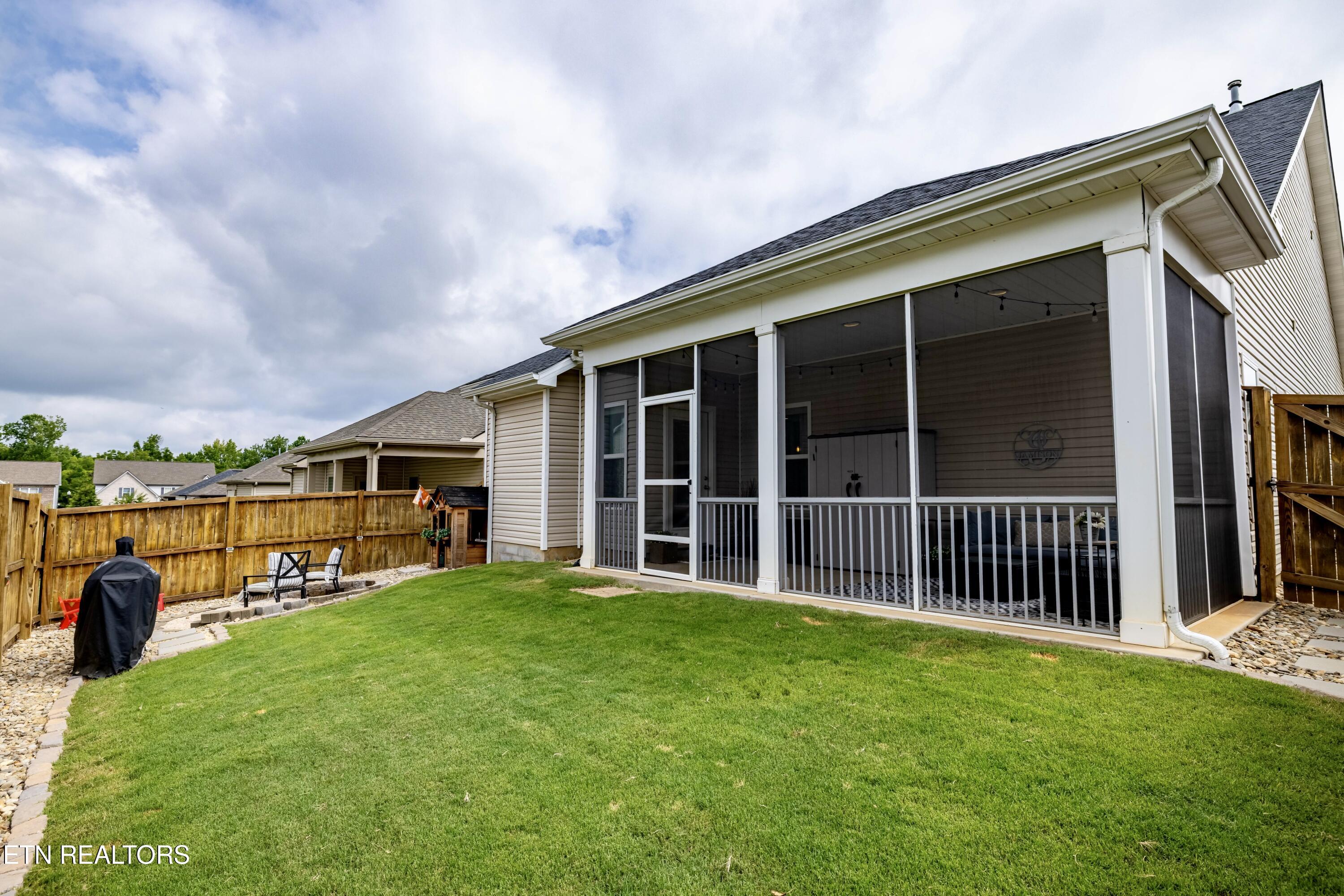 1231 Branch Creek Lane Maryville TN 37801