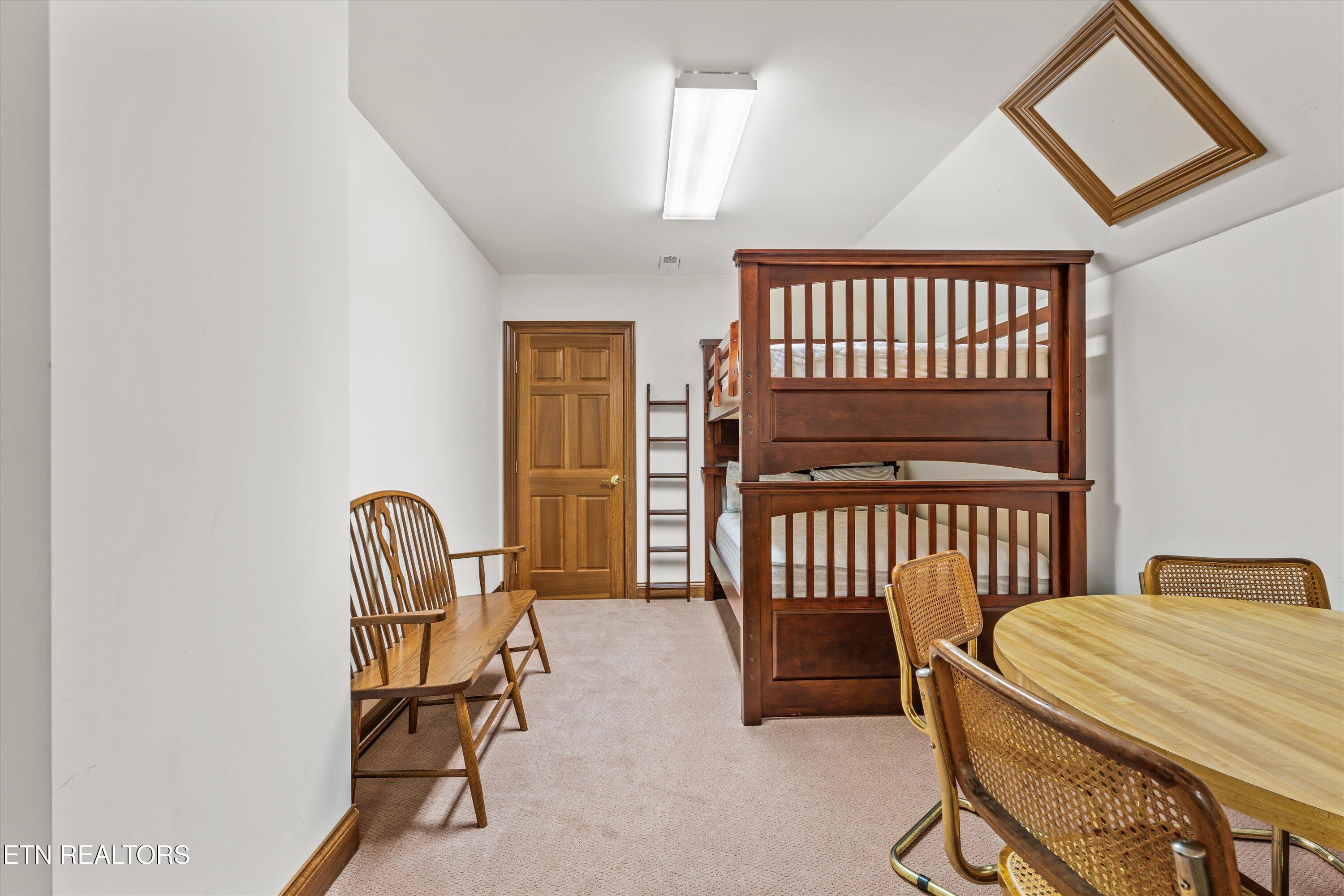 489 Fox Lake Lane Lafollette TN 37766