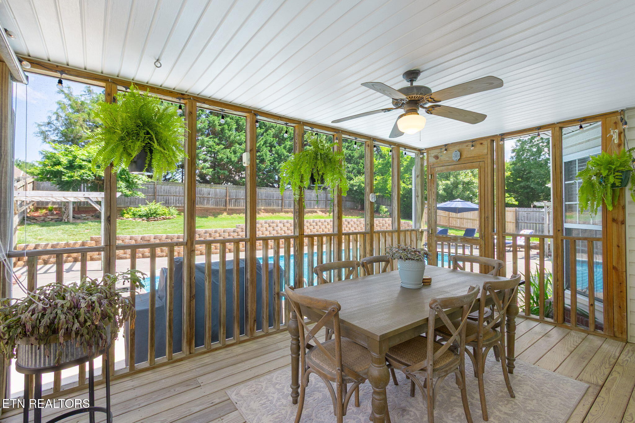 9501 Hickory Knoll Lane Knoxville TN 37931
