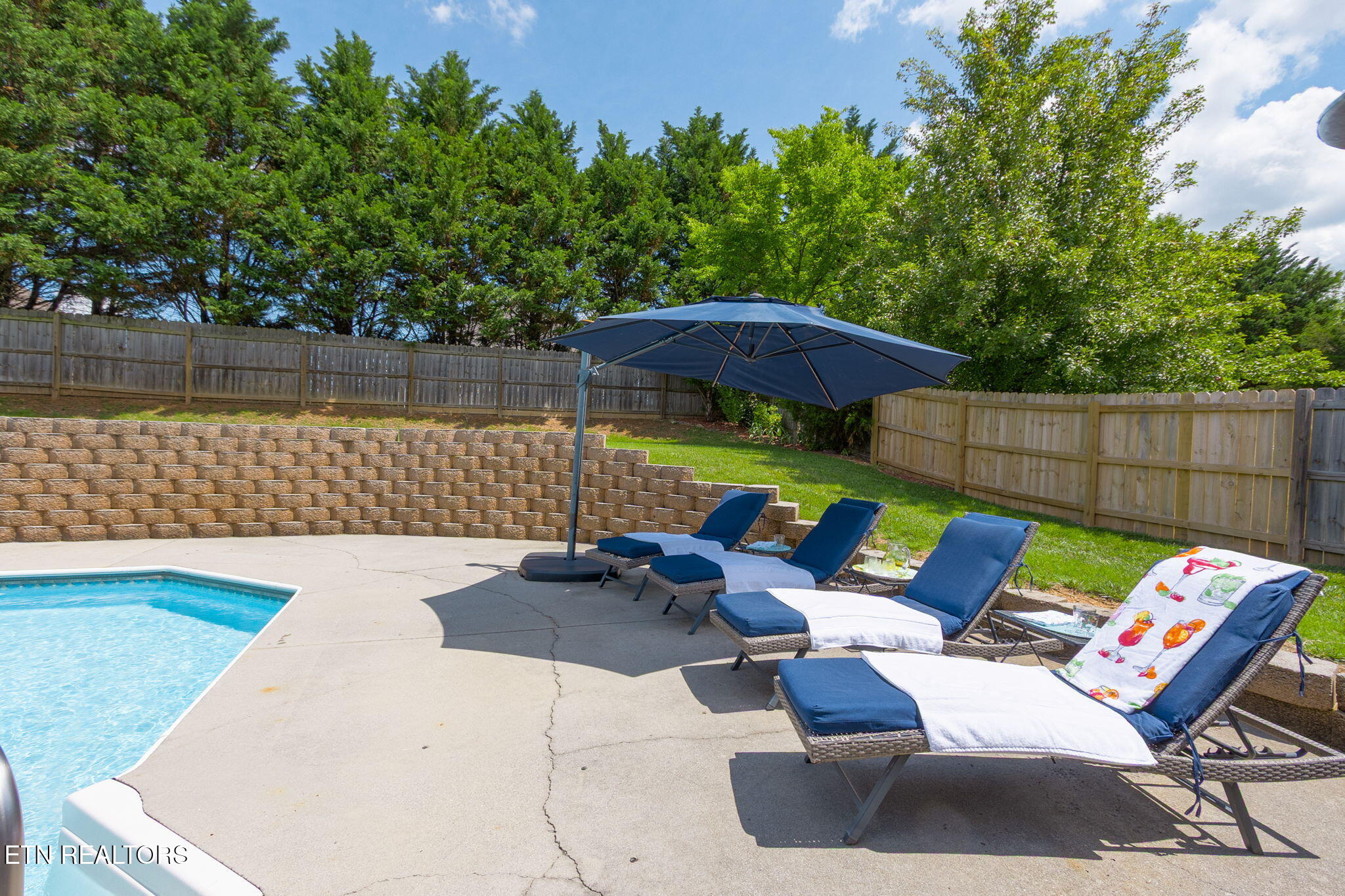 9501 Hickory Knoll Lane Knoxville TN 37931