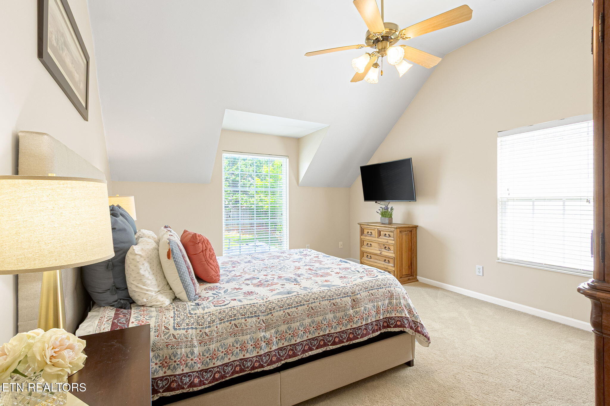 9501 Hickory Knoll Lane Knoxville TN 37931