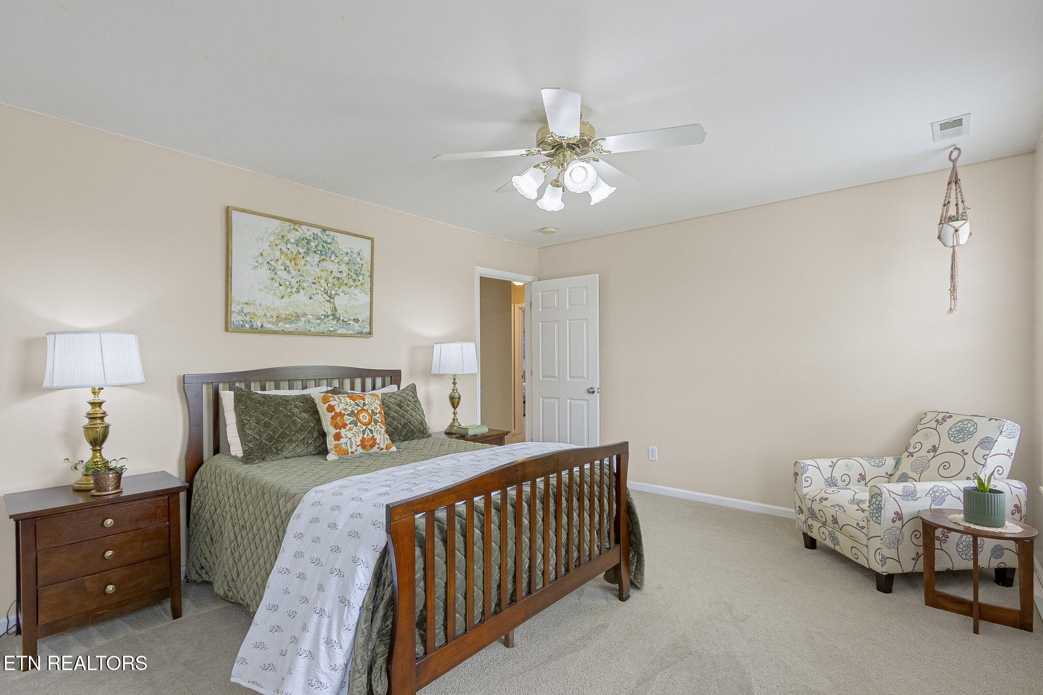 9501 Hickory Knoll Lane Knoxville TN 37931