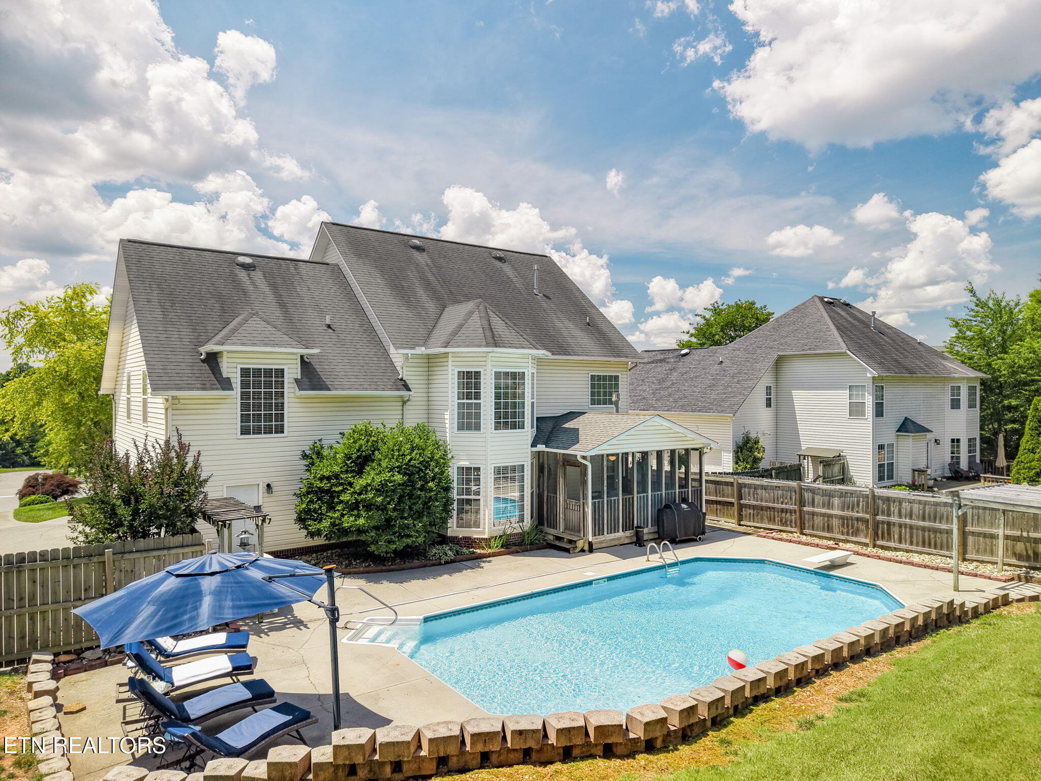 9501 Hickory Knoll Lane Knoxville TN 37931
