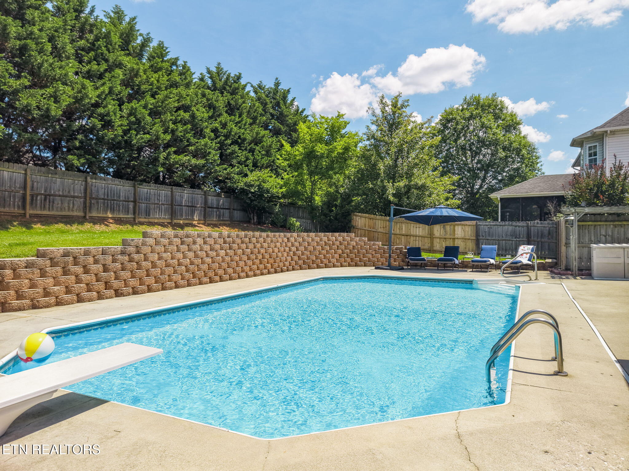 9501 Hickory Knoll Lane Knoxville TN 37931