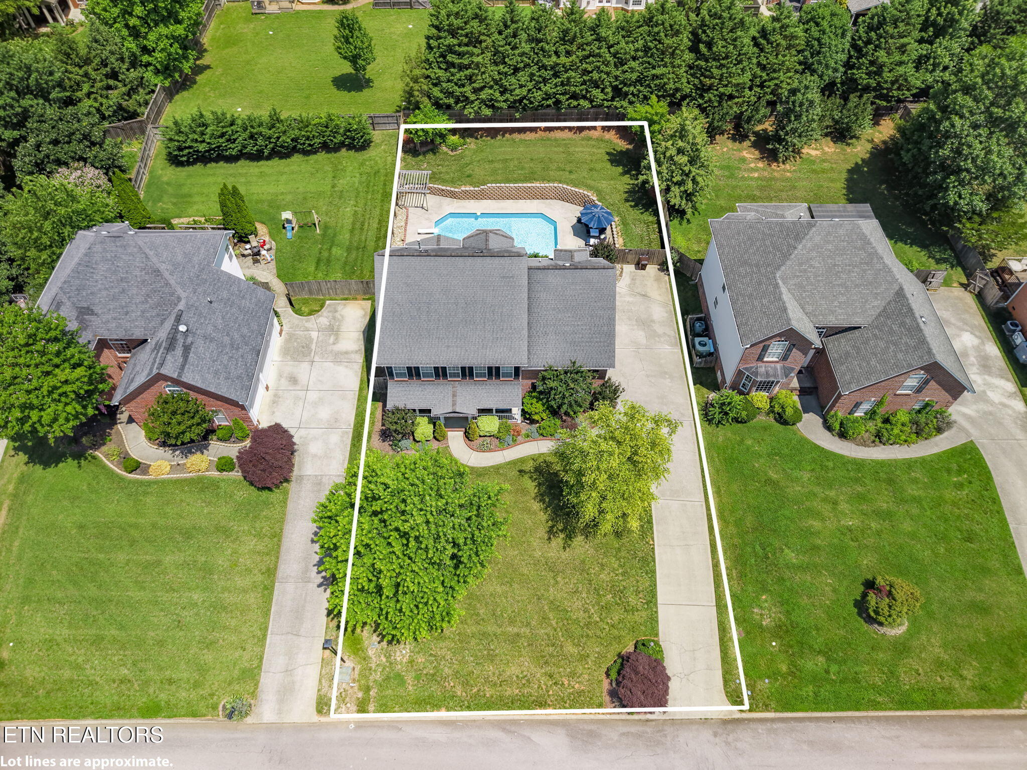 9501 Hickory Knoll Lane Knoxville TN 37931