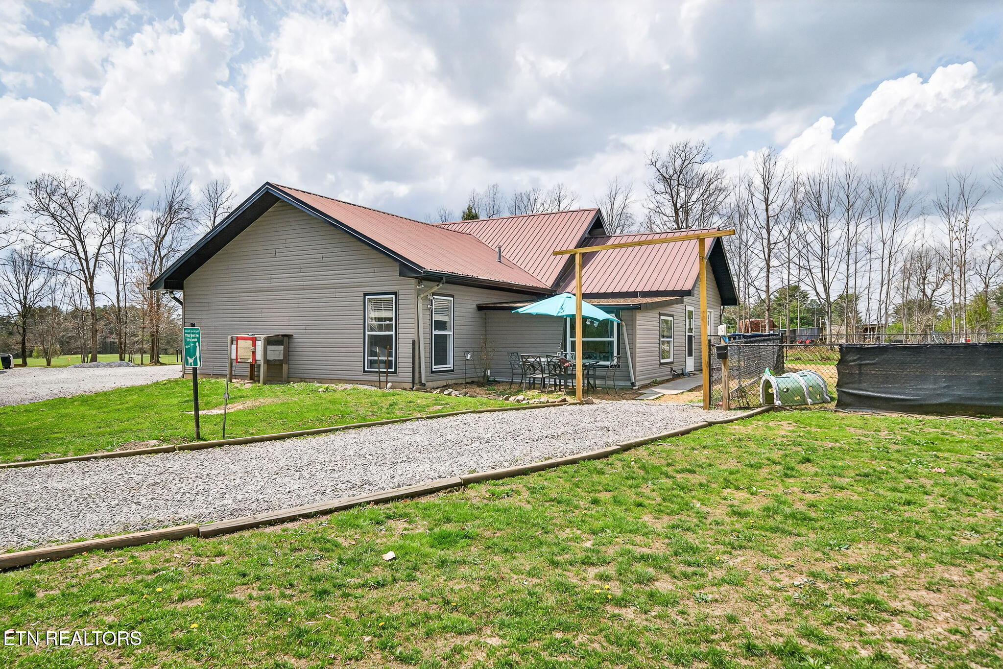 16588 N Highway 70 Monterey TN 38574